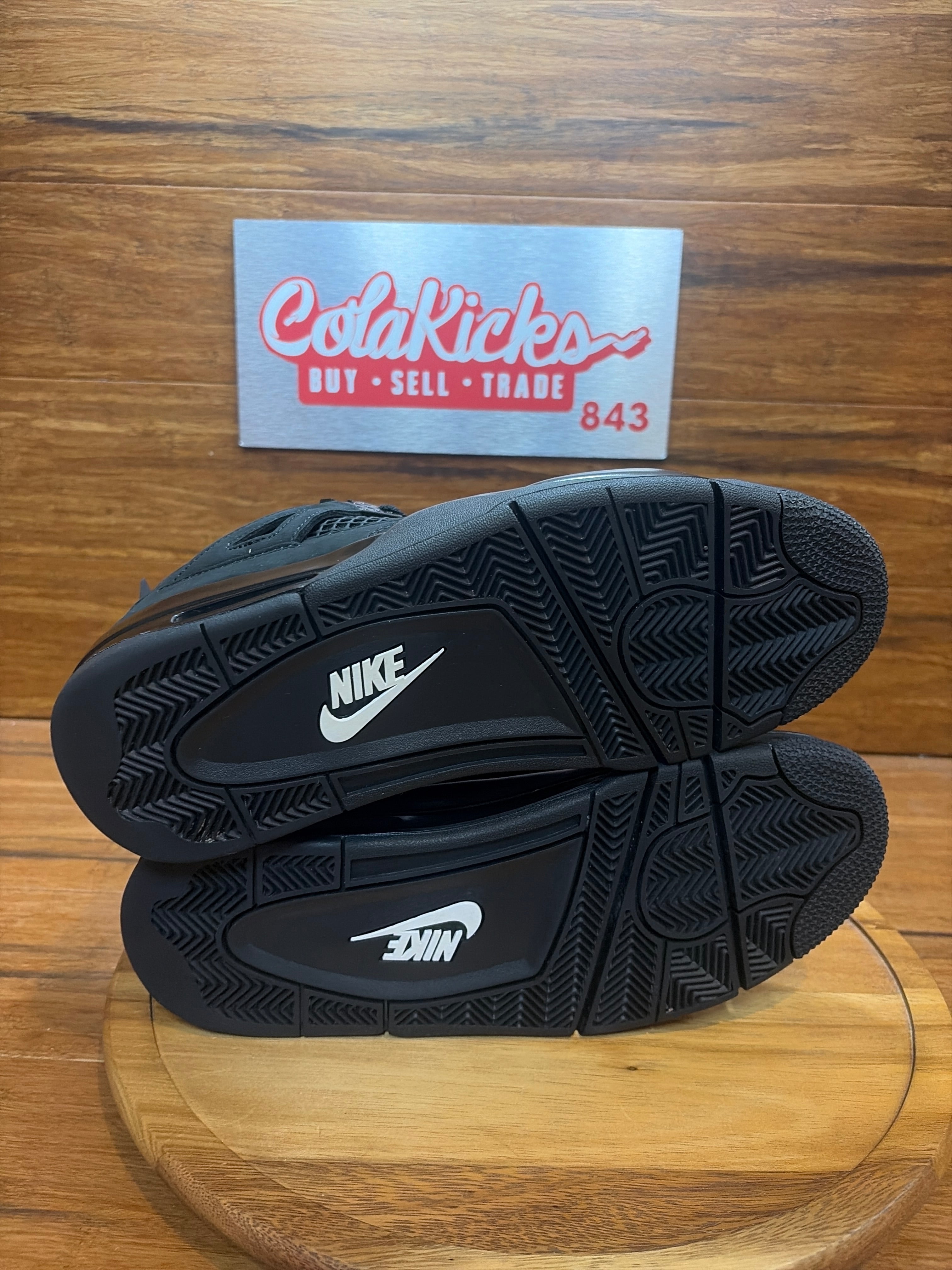Jordan 4 Retro Black Cat (2025)