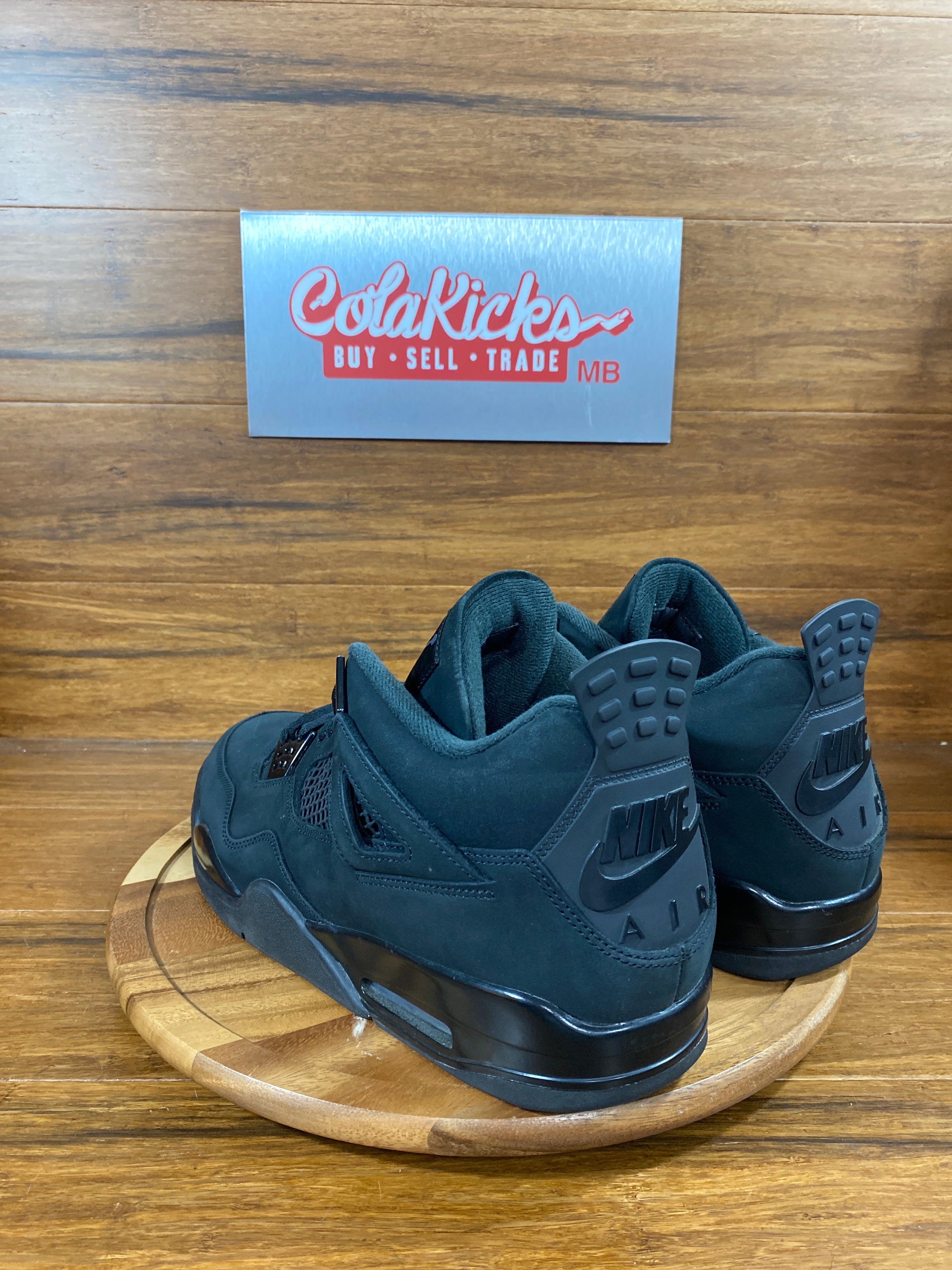 Jordan 4 Retro Black Cat (2025)