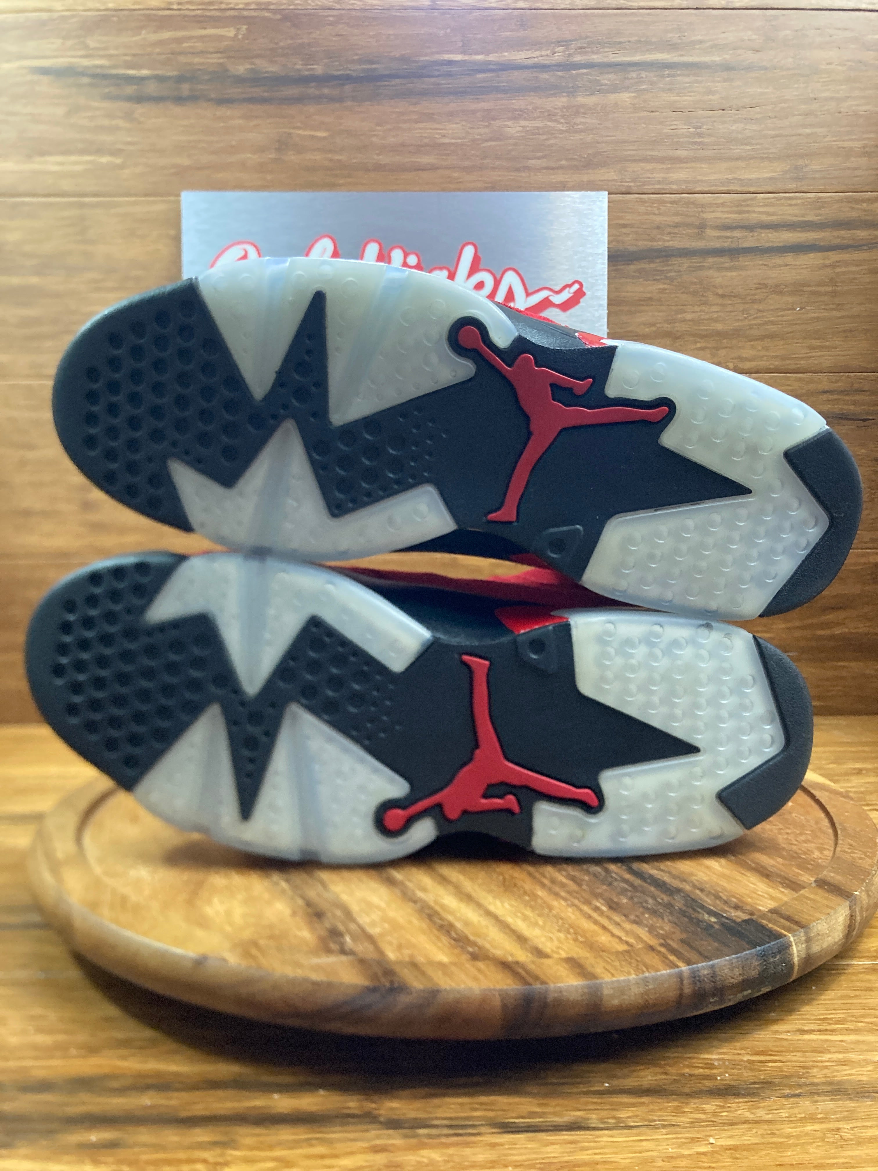 Jordan 6 Retro Toro Bravo