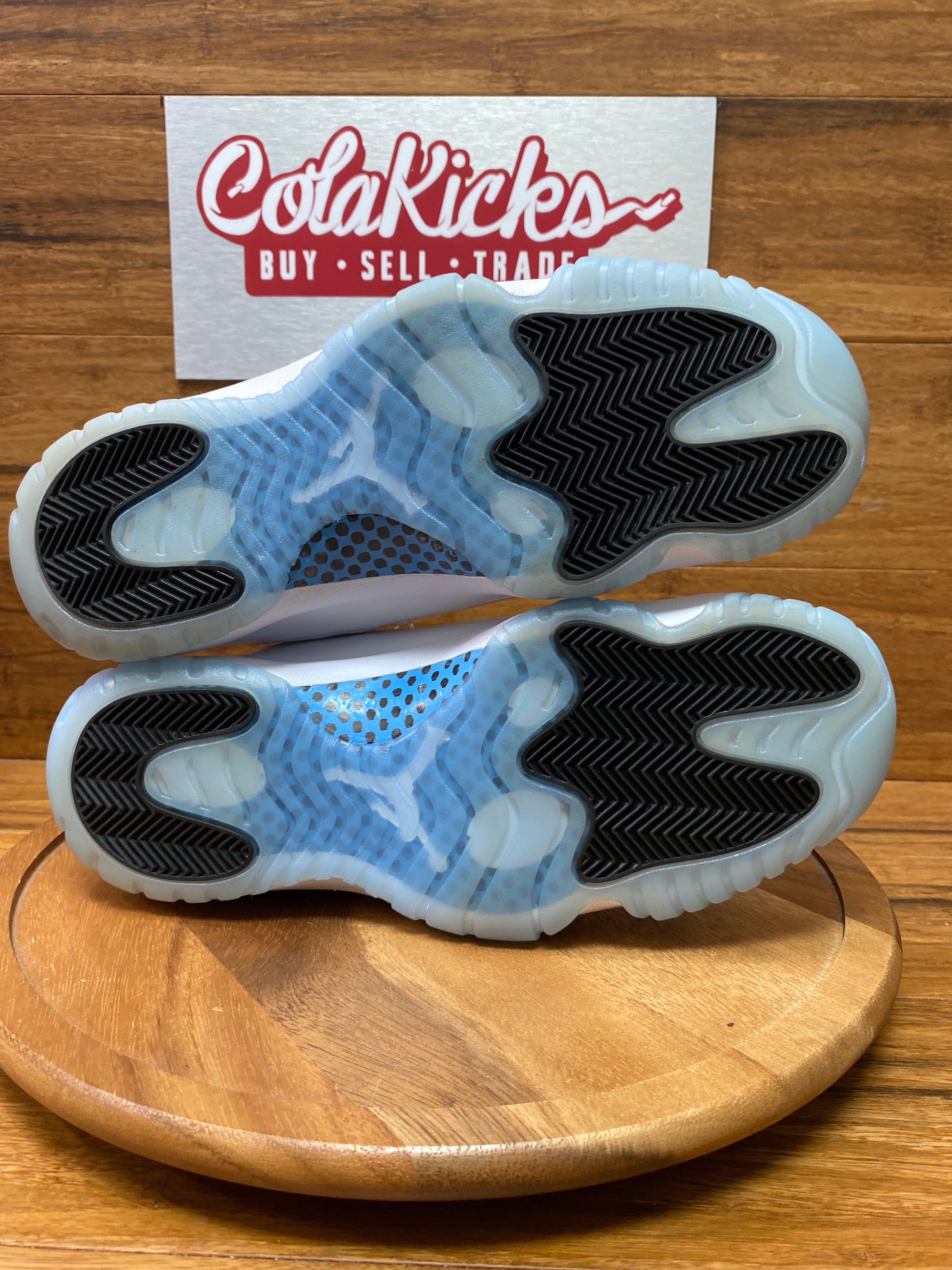 Jordan 11 Retro Legend Blue (2024)