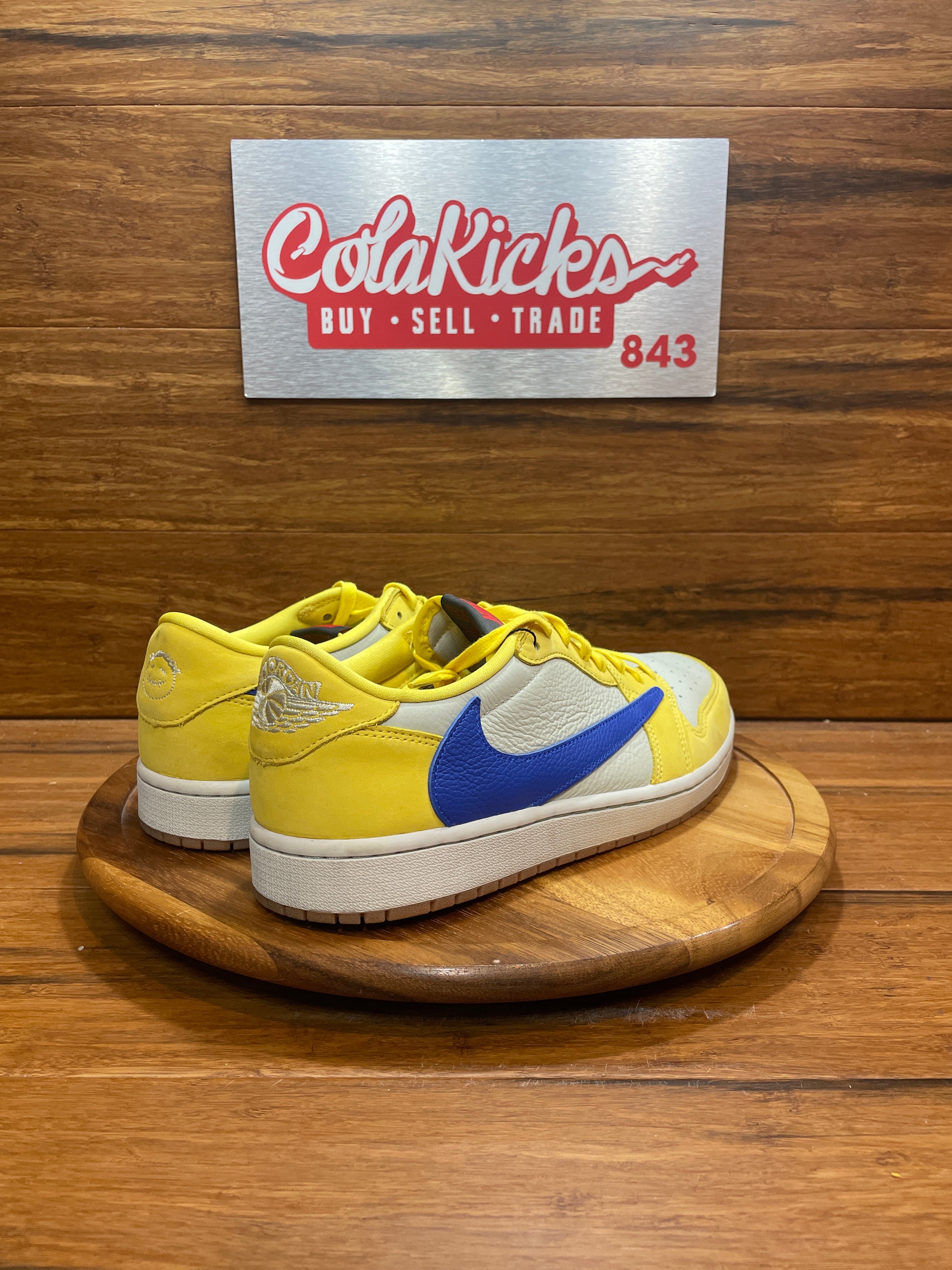 Jordan 1 Retro Low OG SP Travis Scott Canary (Women's)
