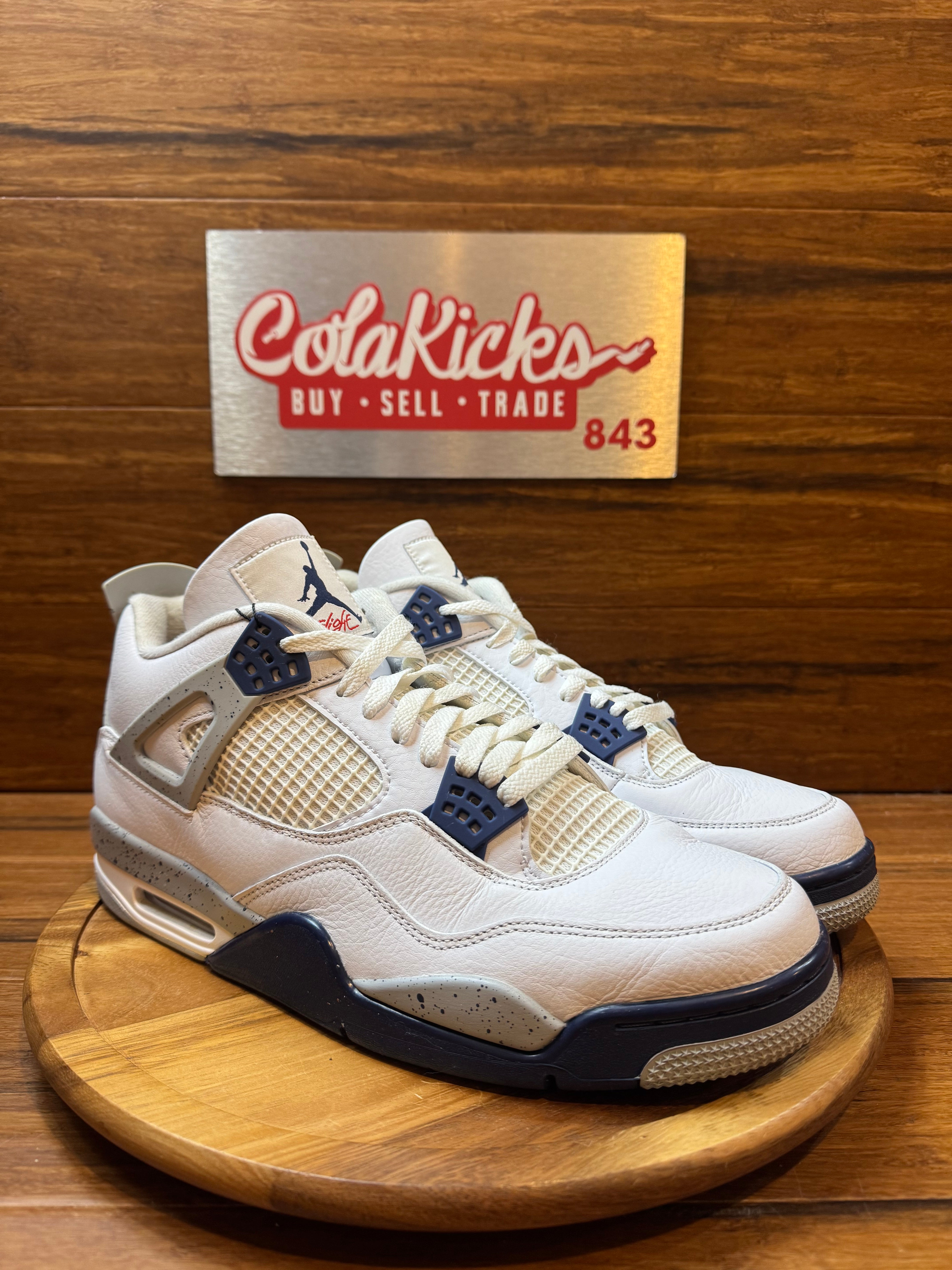 Jordan 4 Retro Midnight Navy