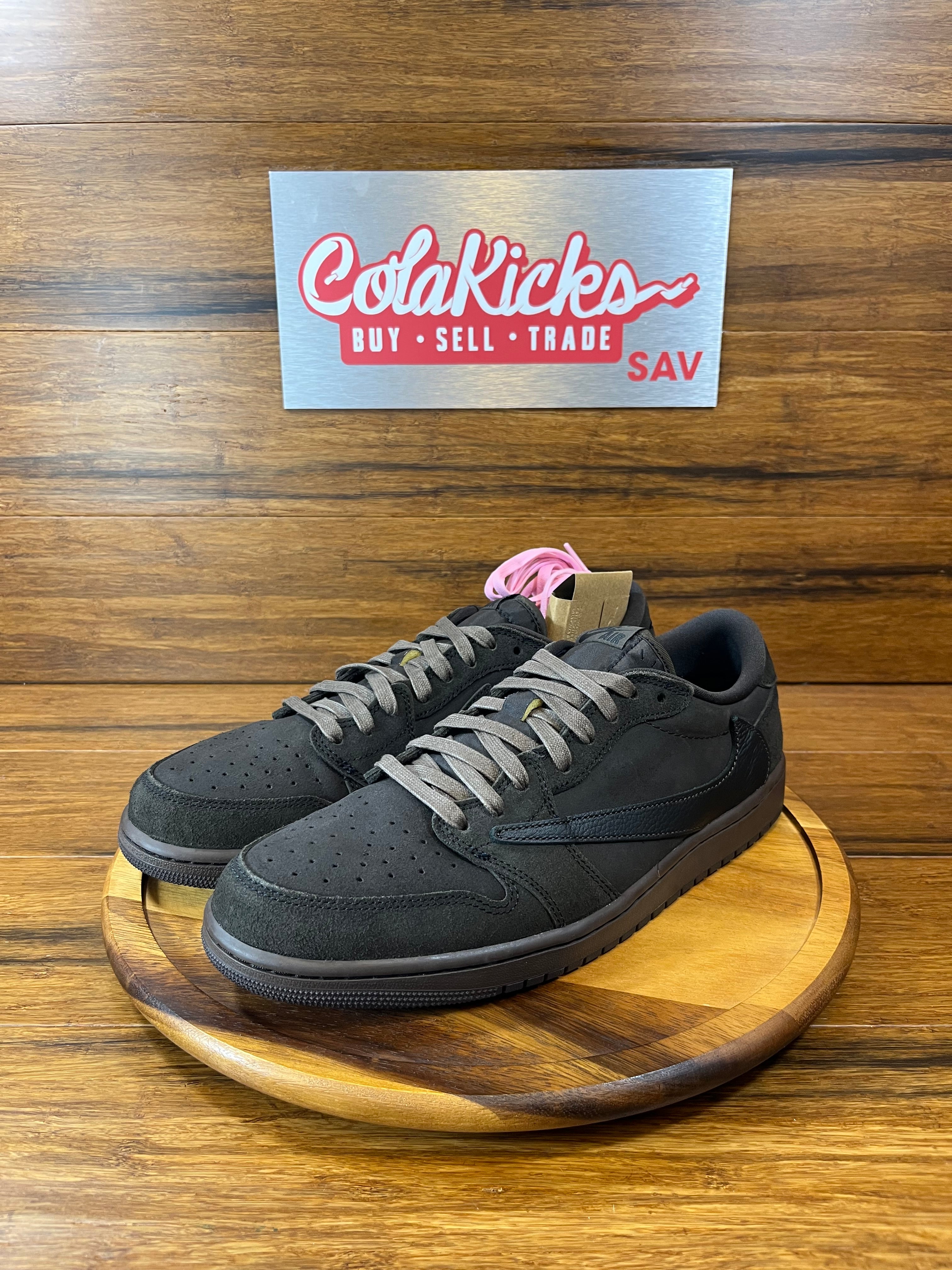 Jordan 1 Retro Low OG SP Travis Scott Velvet Brown