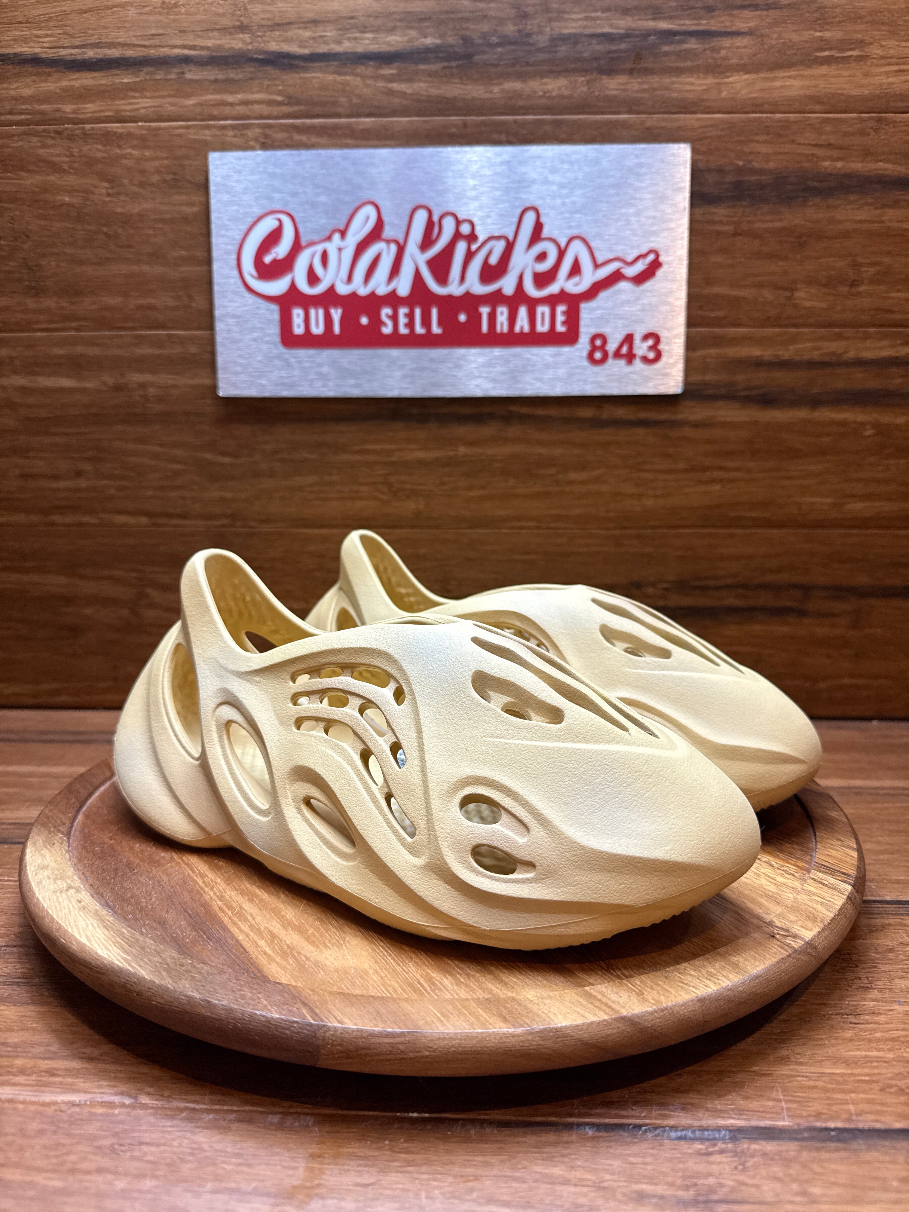 adidas Yeezy Foam RNR Desert Sand