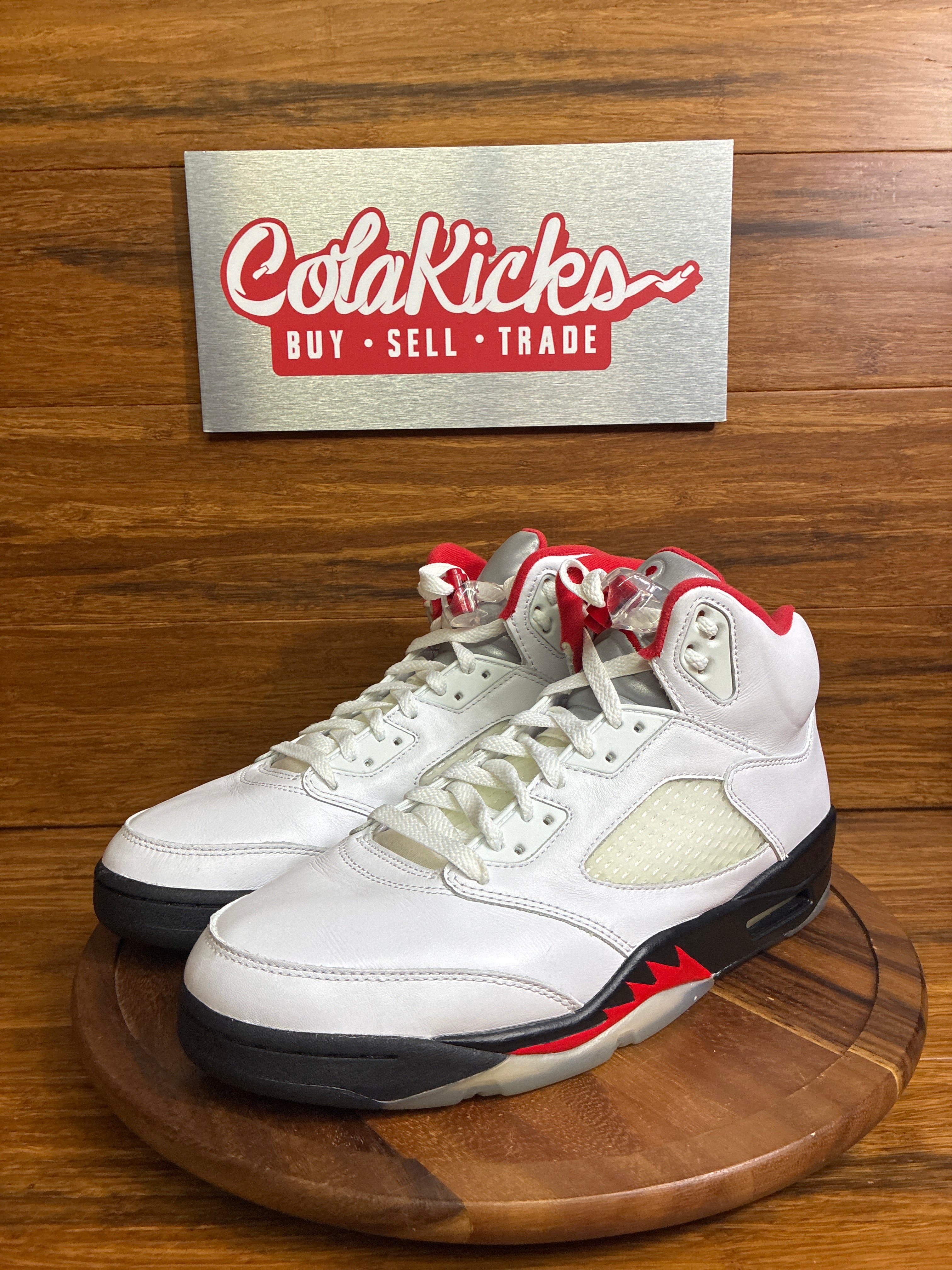 Jordan 5 Retro Fire Red Silver Tongue (2020)