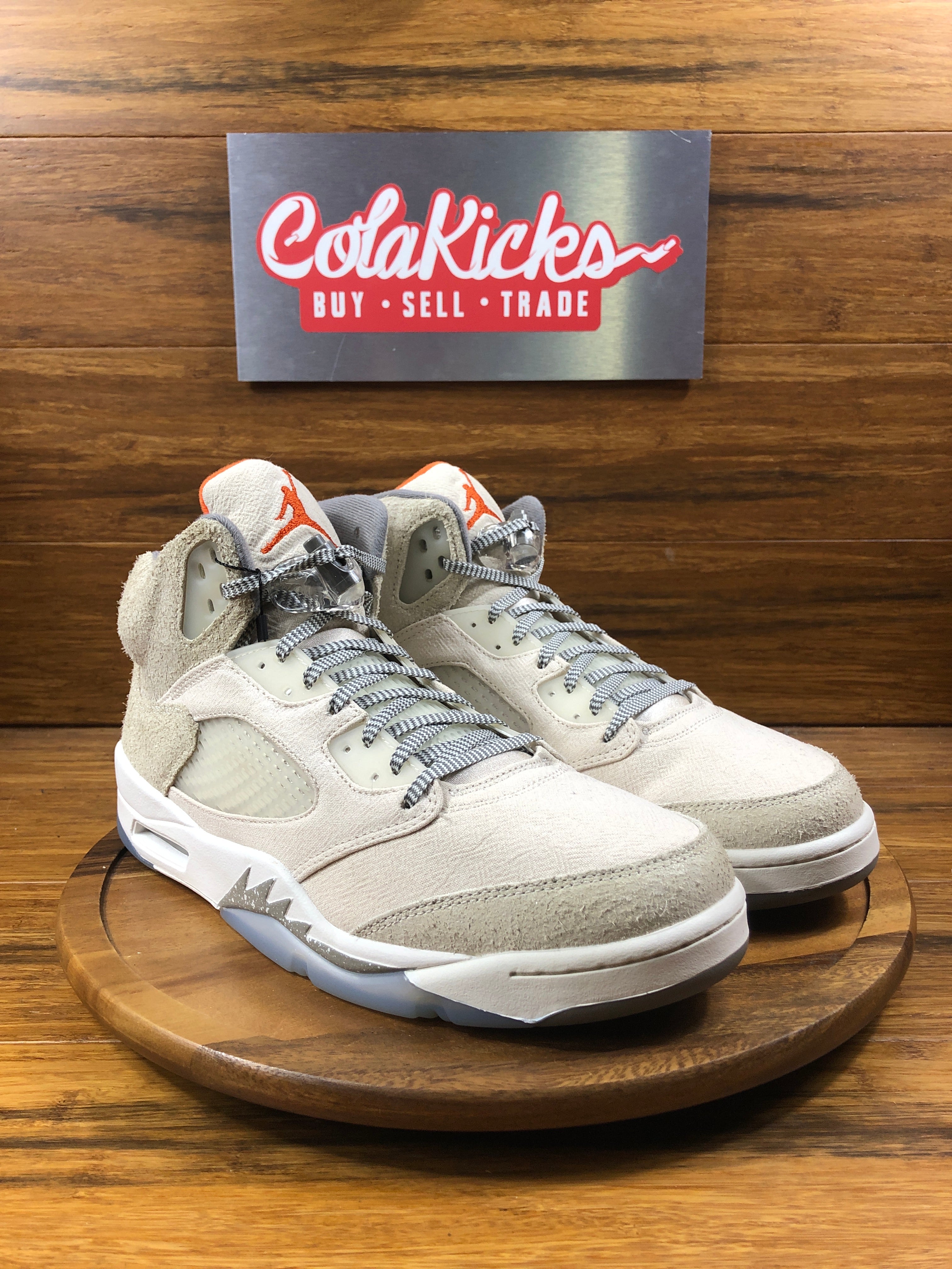 Jordan 5 Retro SE Craft Light Orewood Brown