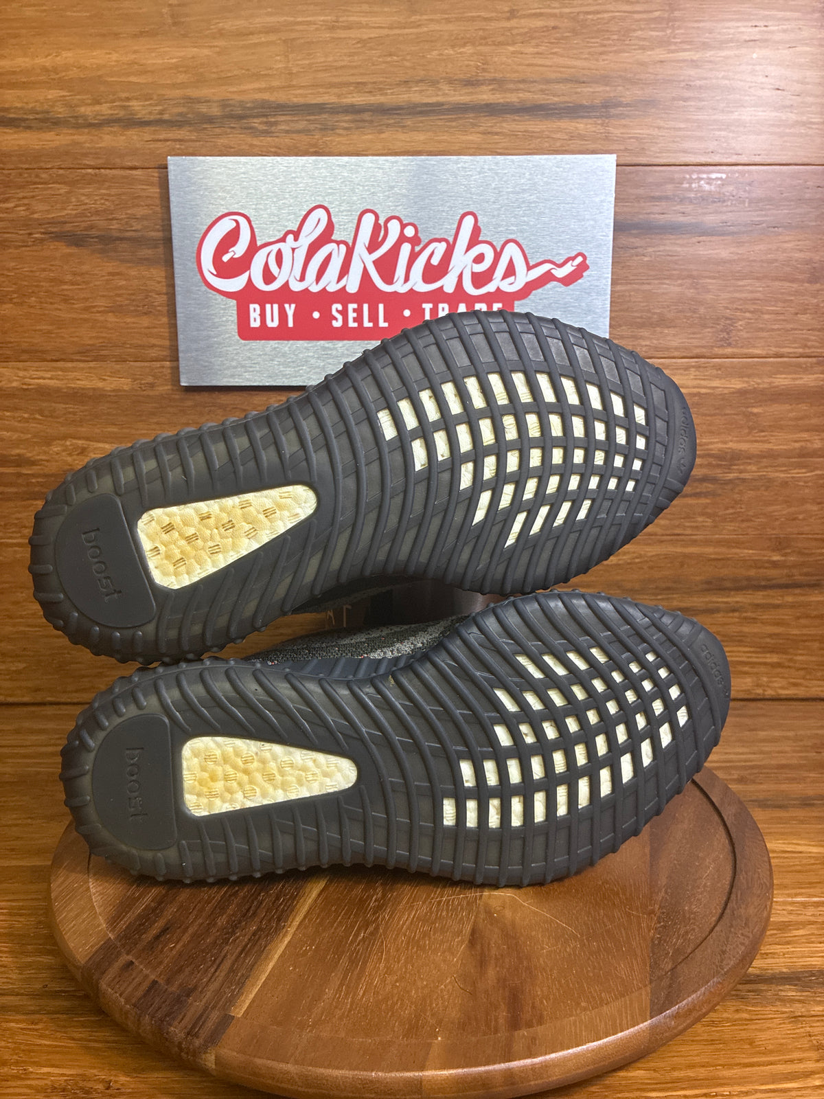 adidas Yeezy Boost 350 V2 Carbon Beluga
