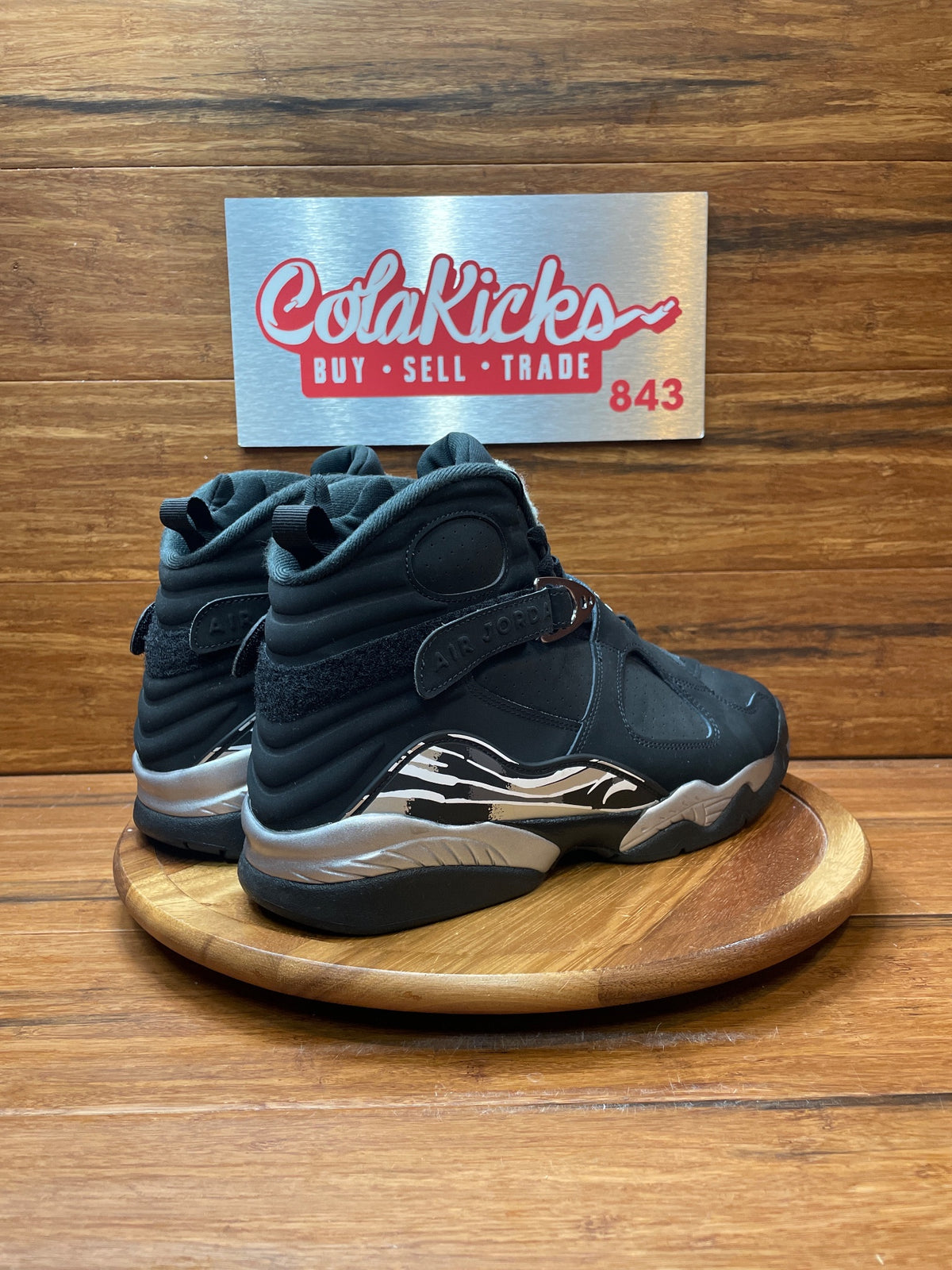 Jordan 8 Retro Chrome (2026)