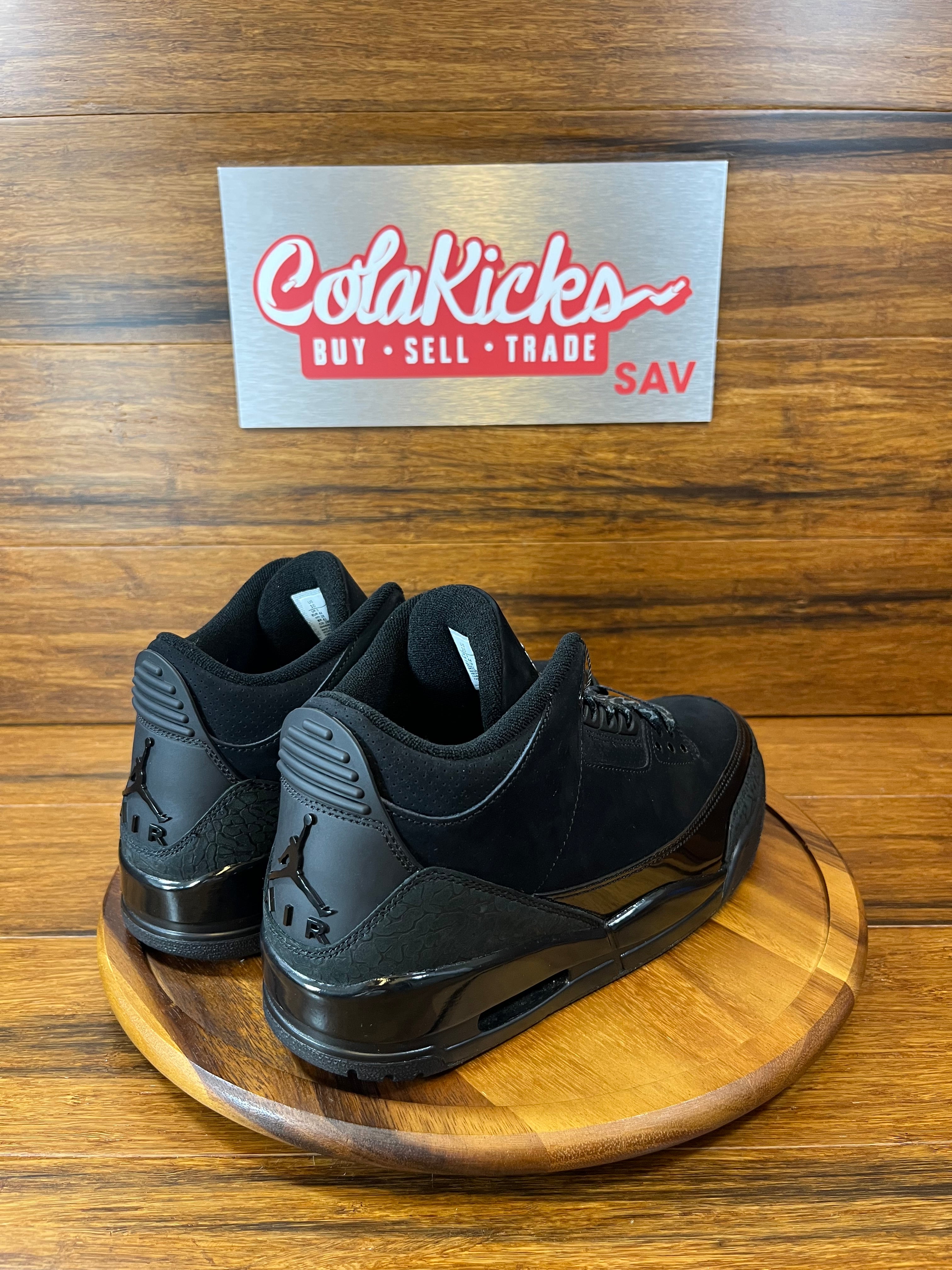 Jordan 3 Retro Black Cat (2025)