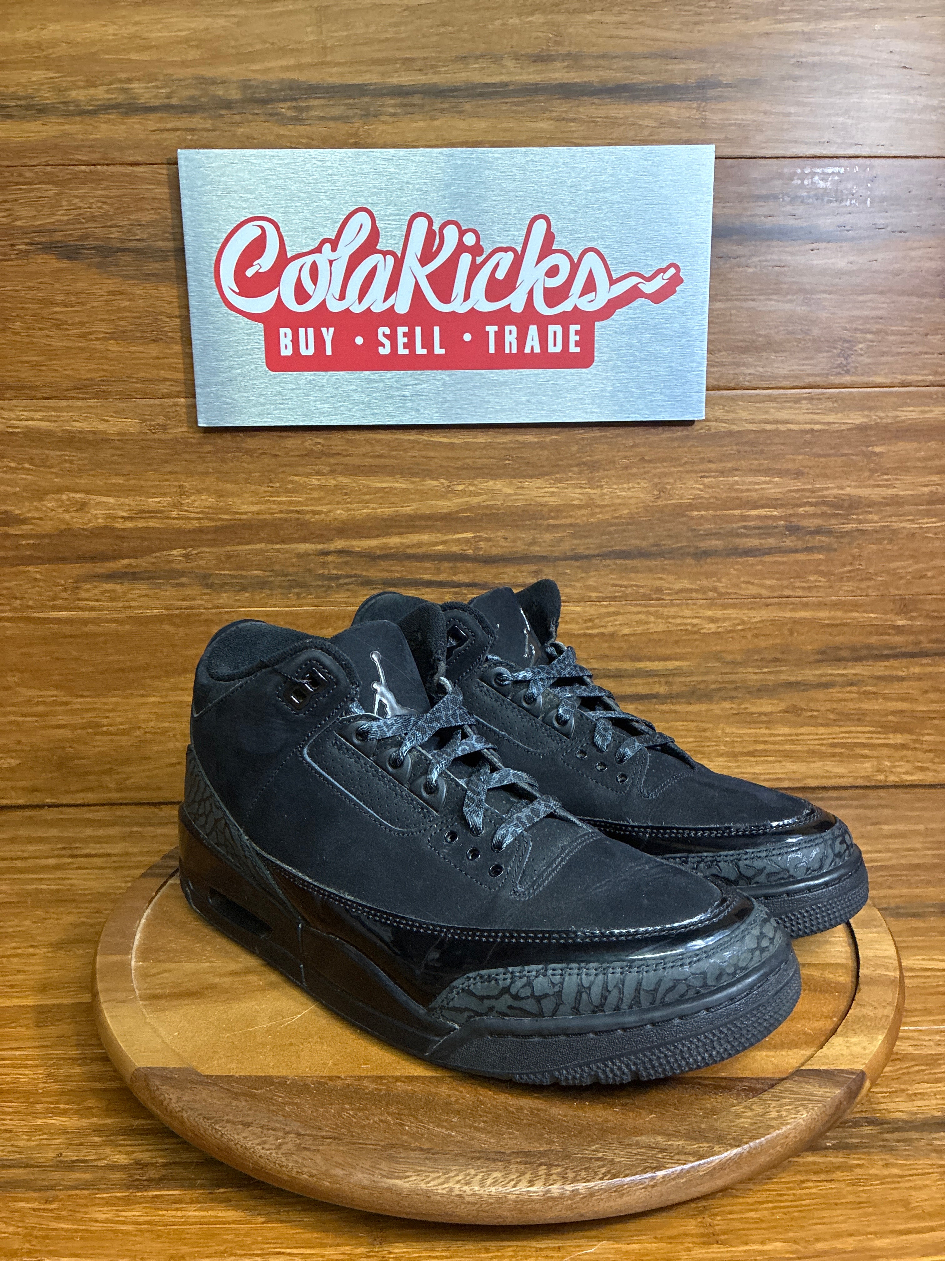 Jordan 3 Retro Black Cat (2025)