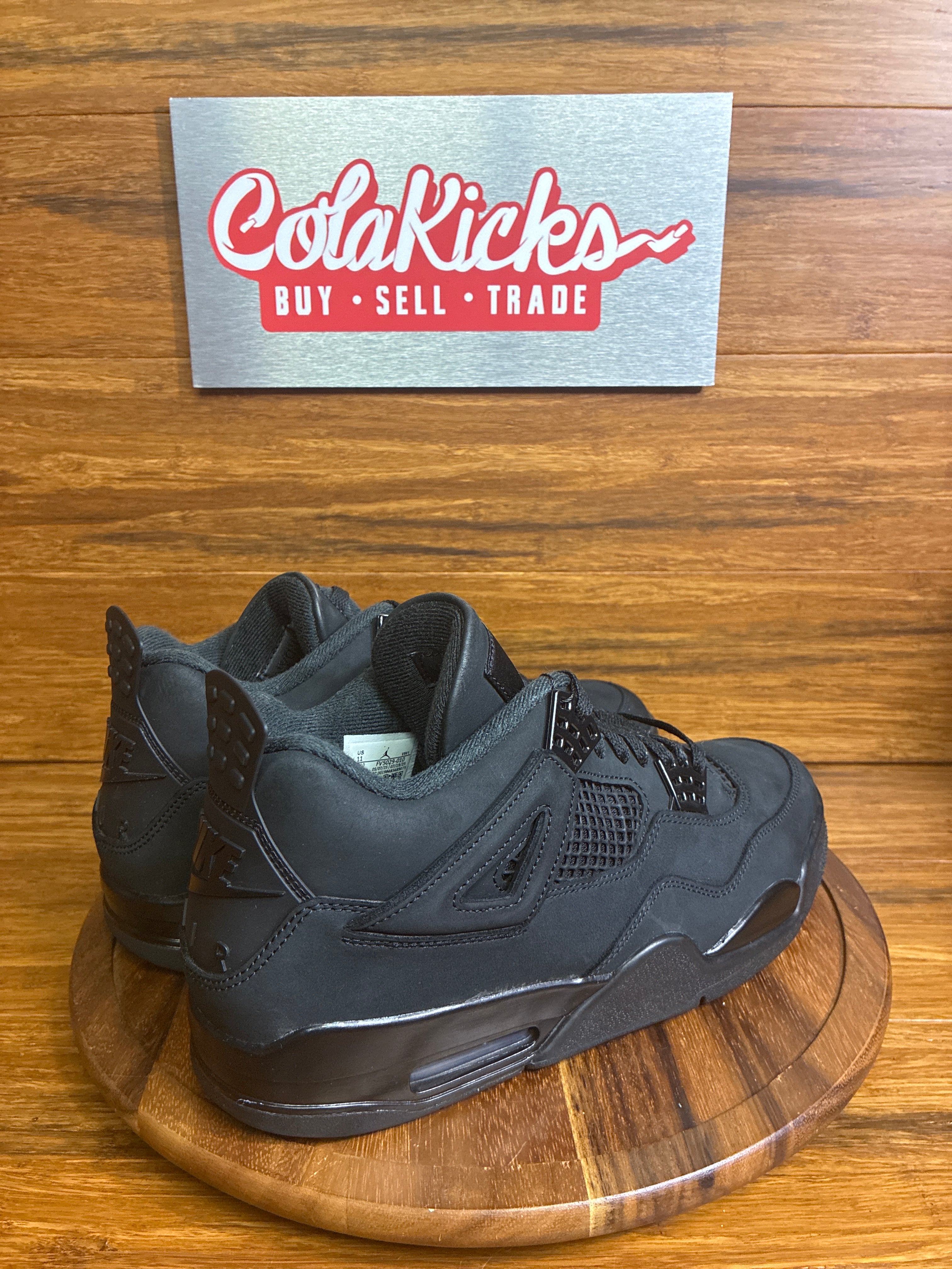 Jordan 4 Retro Black Cat (2025)