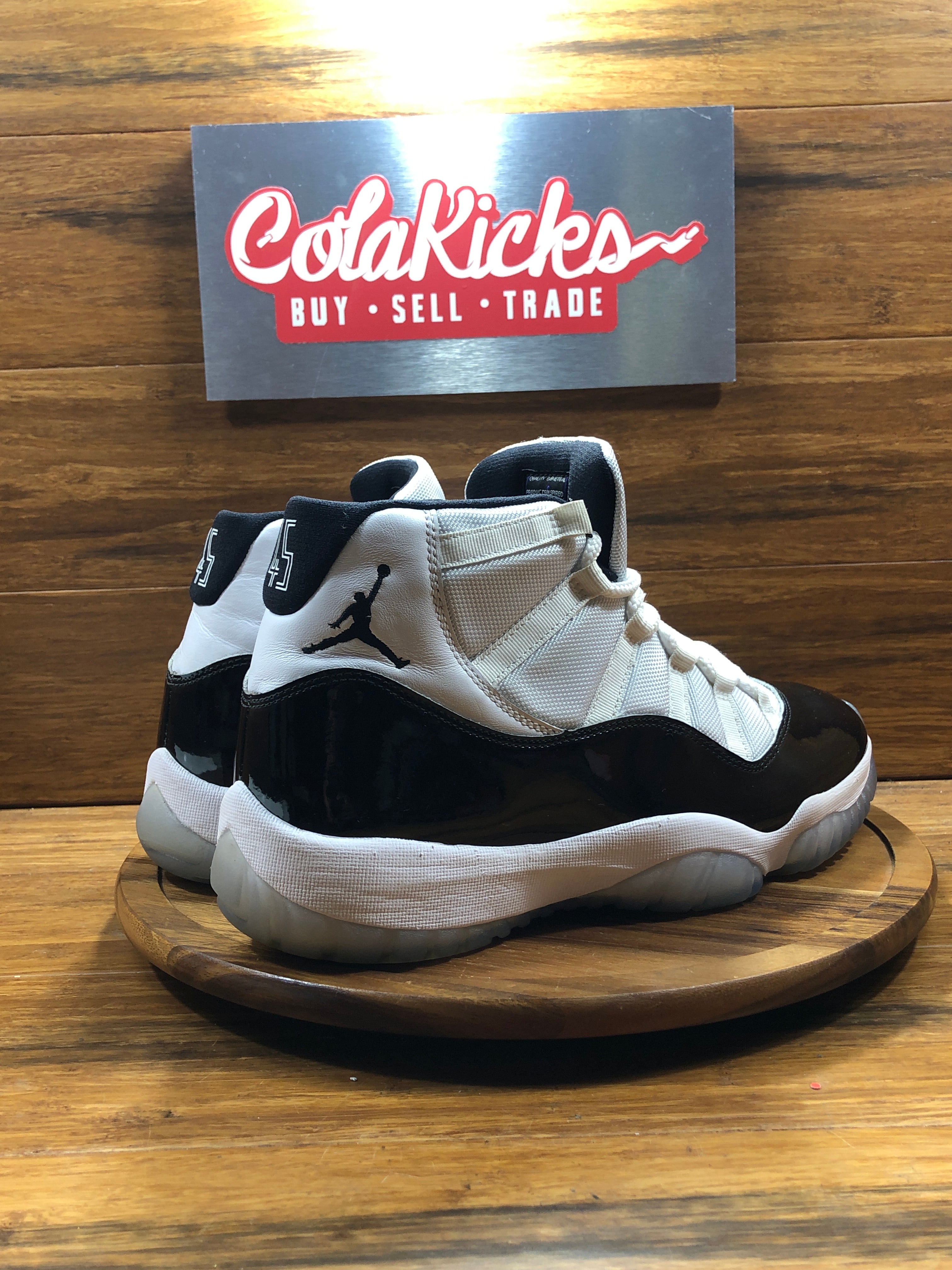 Jordan 11 Retro Concord (2018)