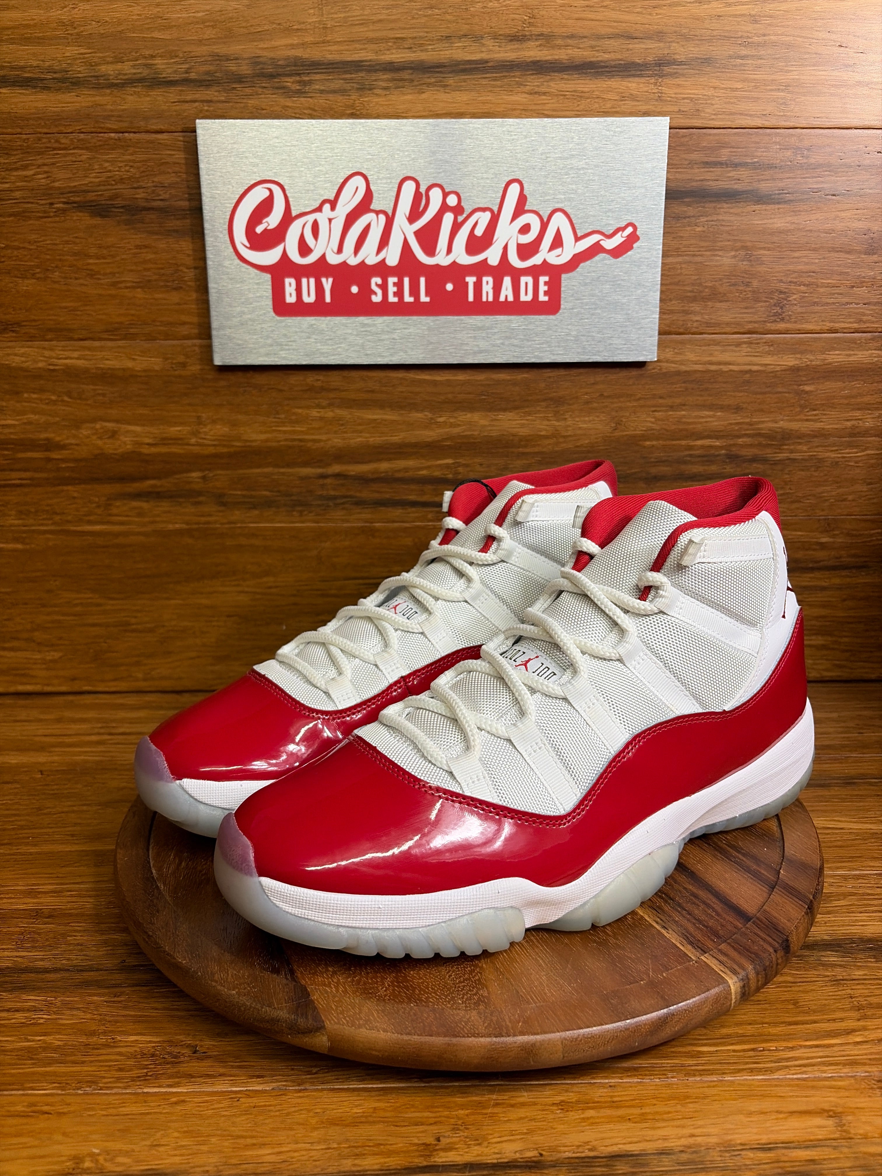 Jordan 11 Retro Cherry (2022)