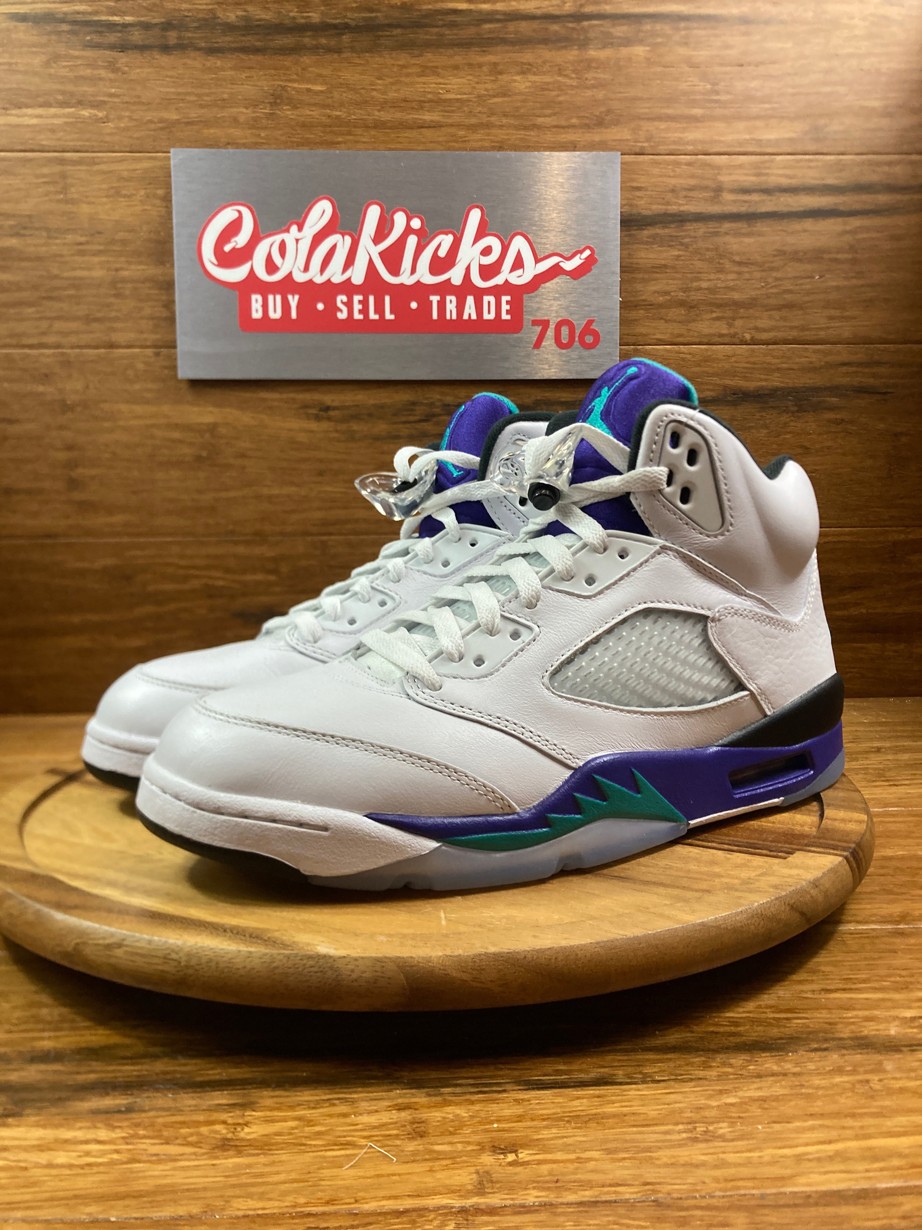Jordan 5 Retro Grape (2025)