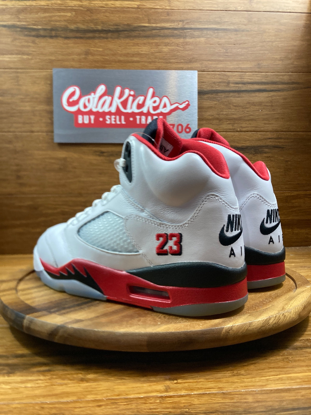 Jordan 5 Retro Fire Red Black Tongue (2025)