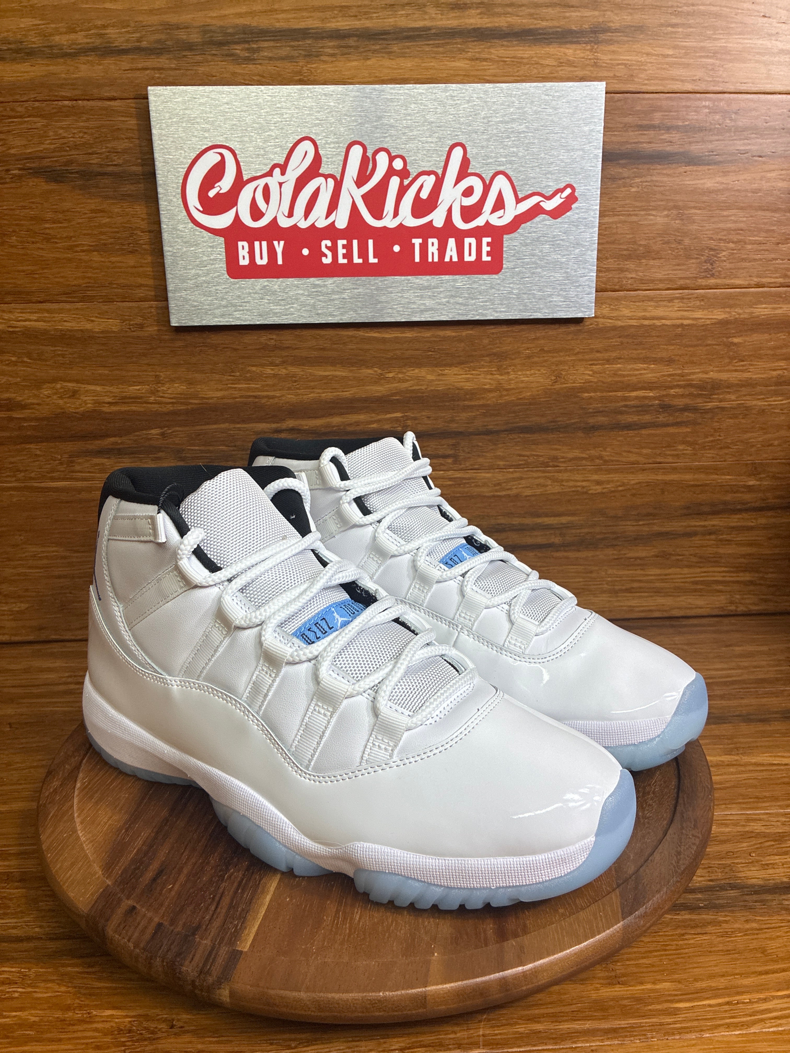 Jordan 11 Retro Legend Blue (2024)
