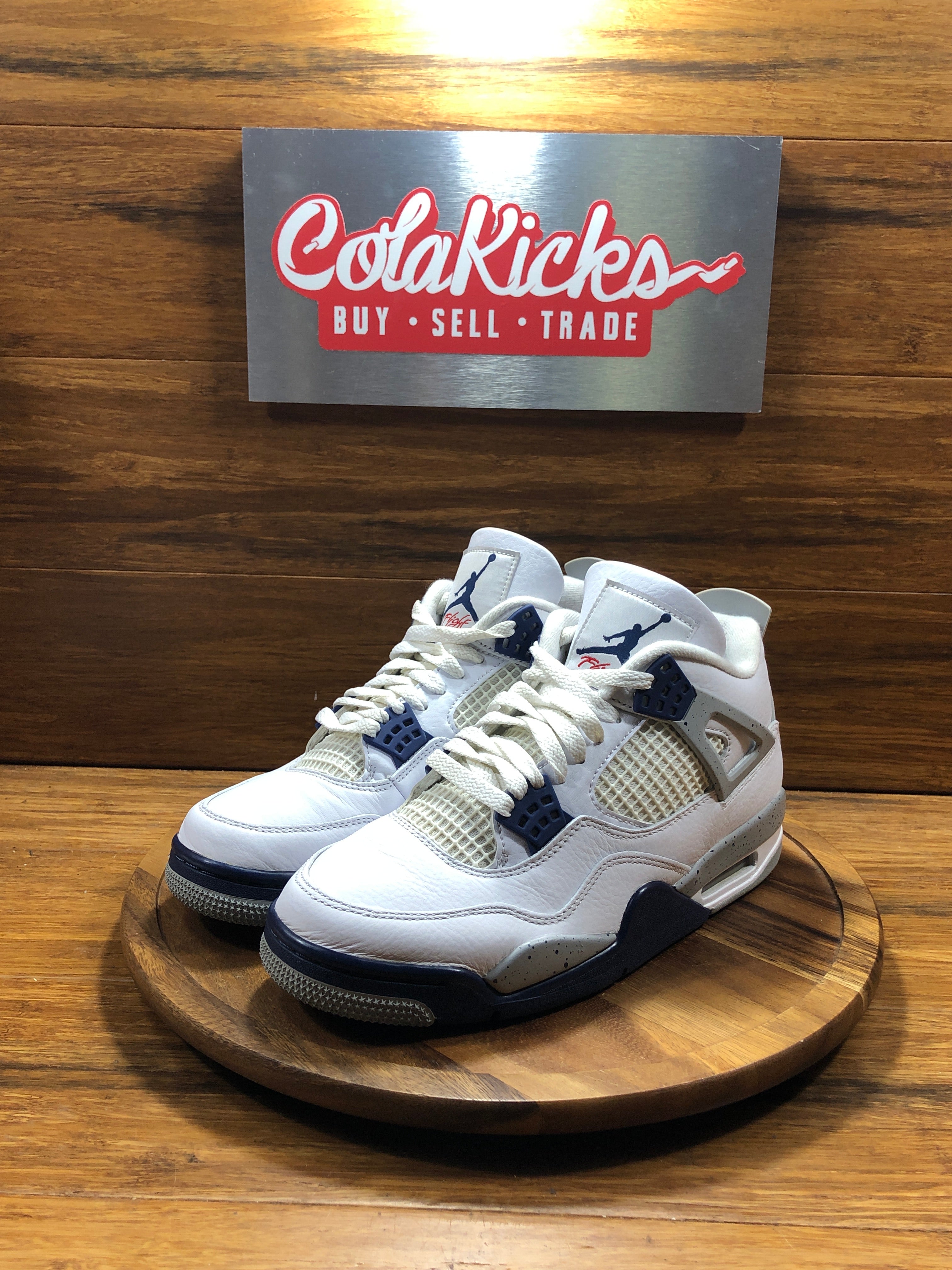 Jordan 4 Retro Midnight Navy