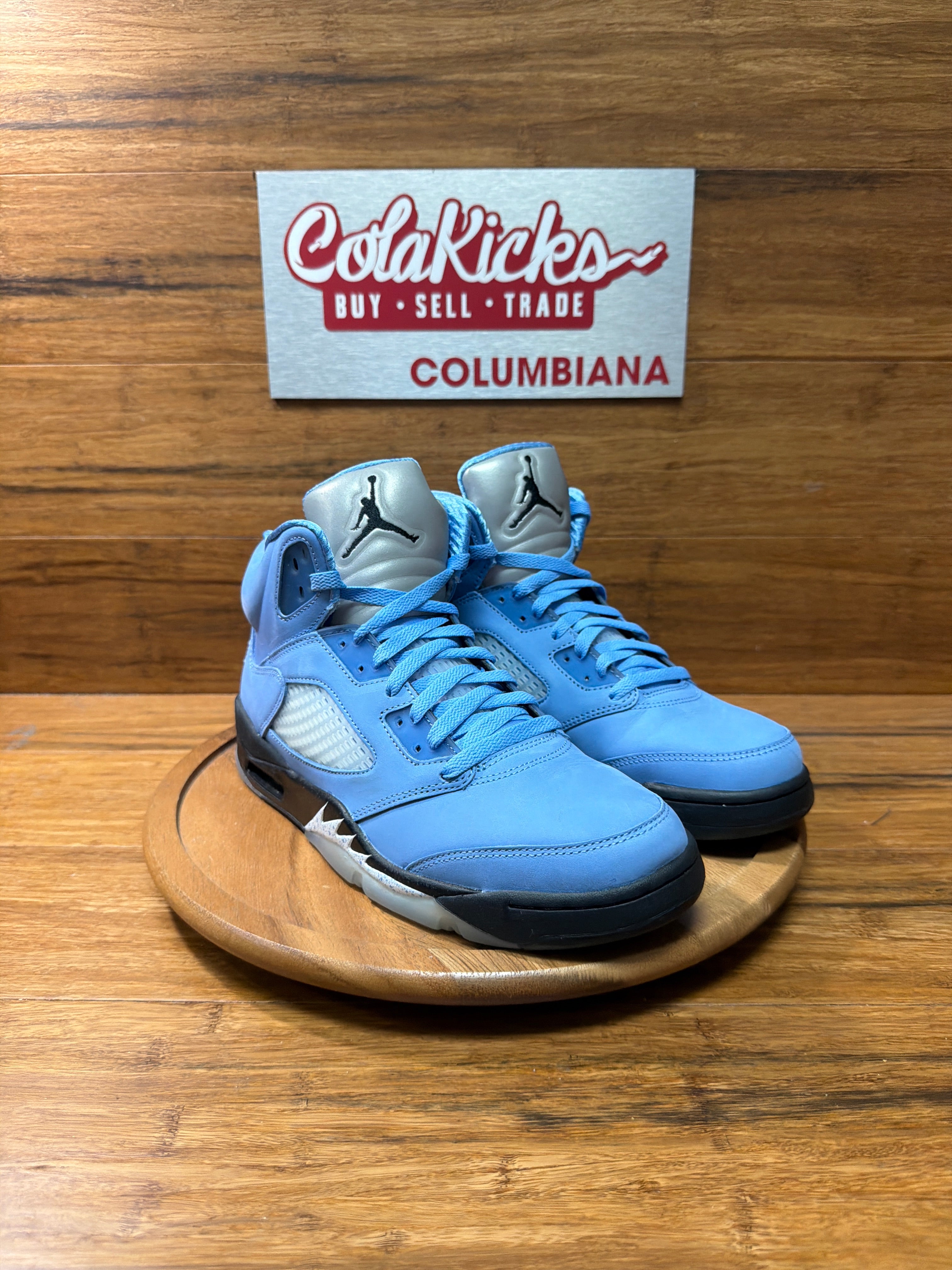 Jordan 5 Retro UNC University Blue