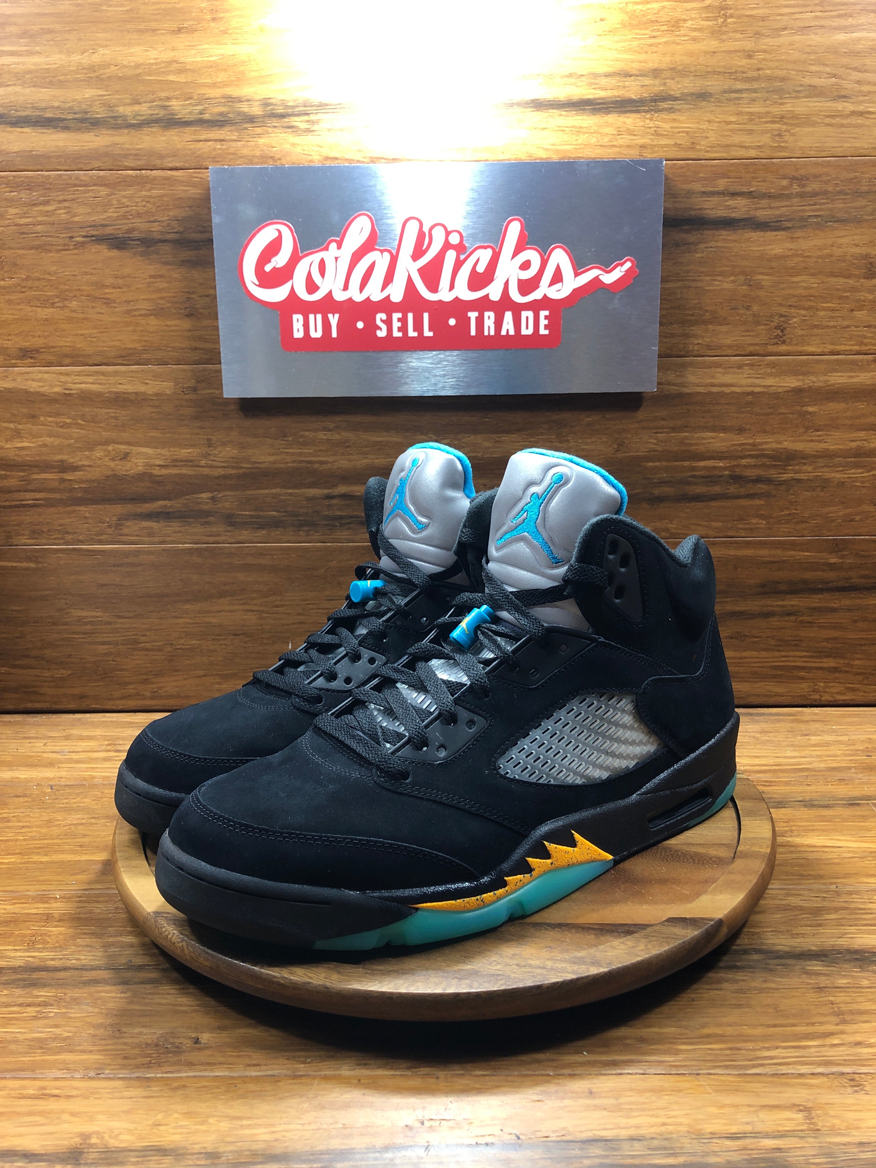 Jordan 5 Retro Aqua