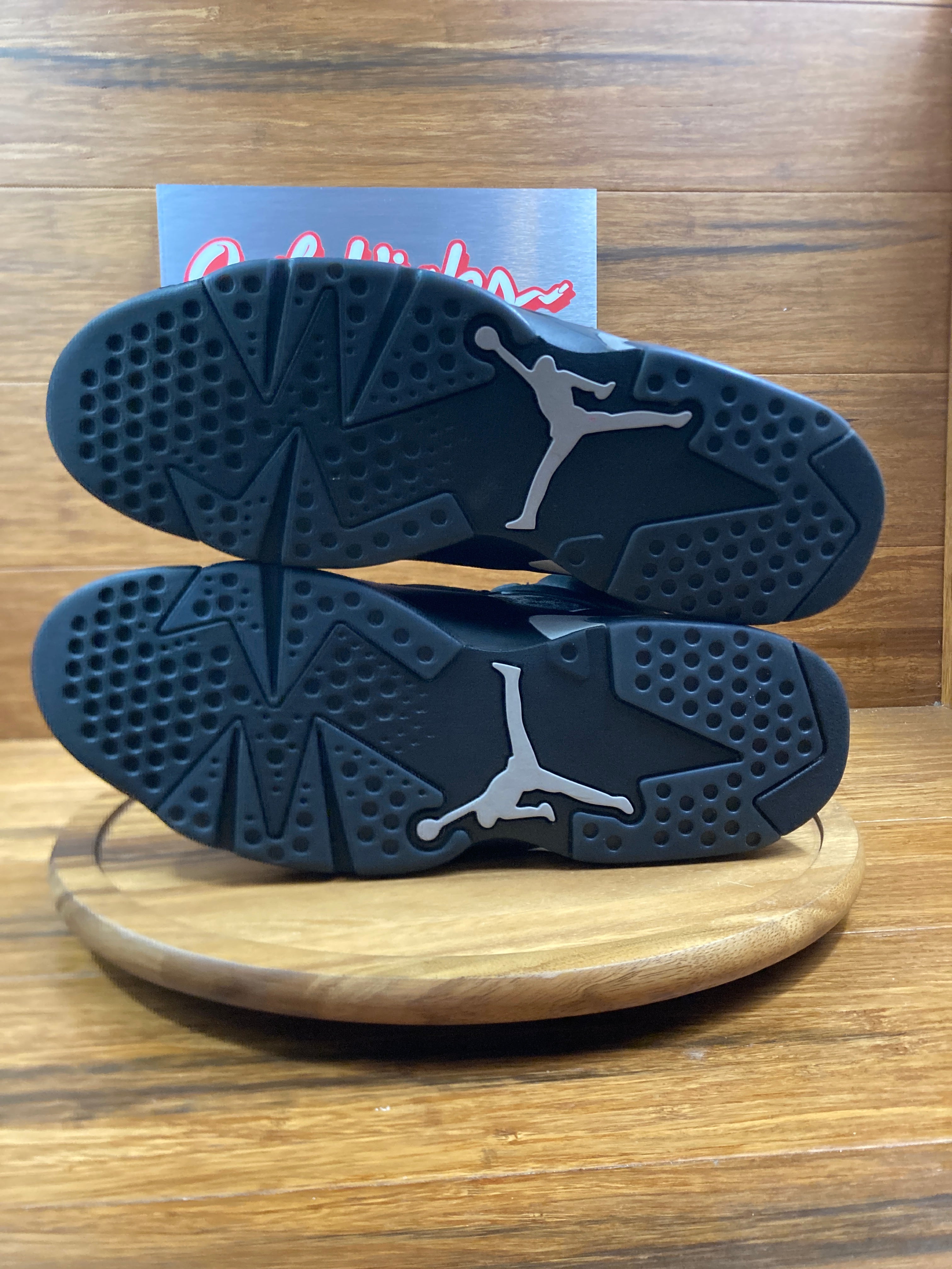 Jordan 6 Retro Cap and Gown