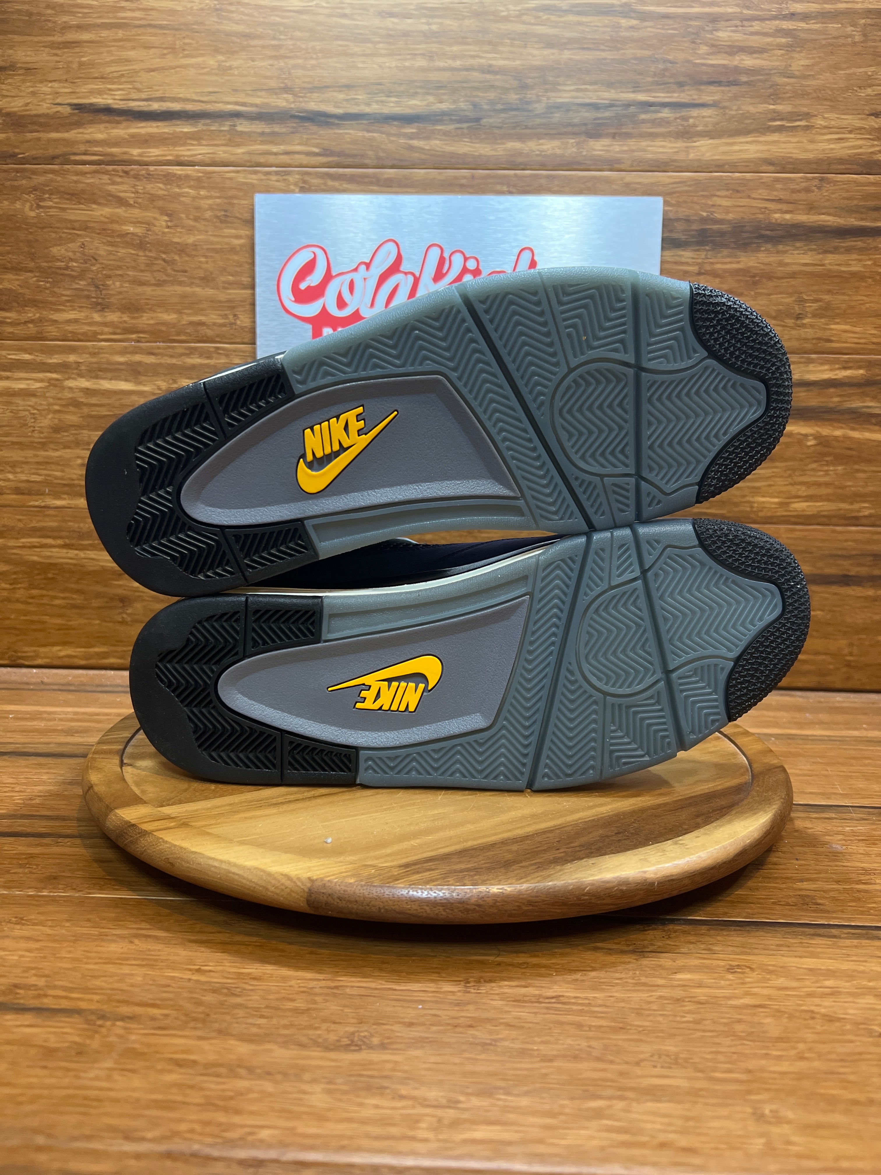 Jordan 4 Retro Lakers