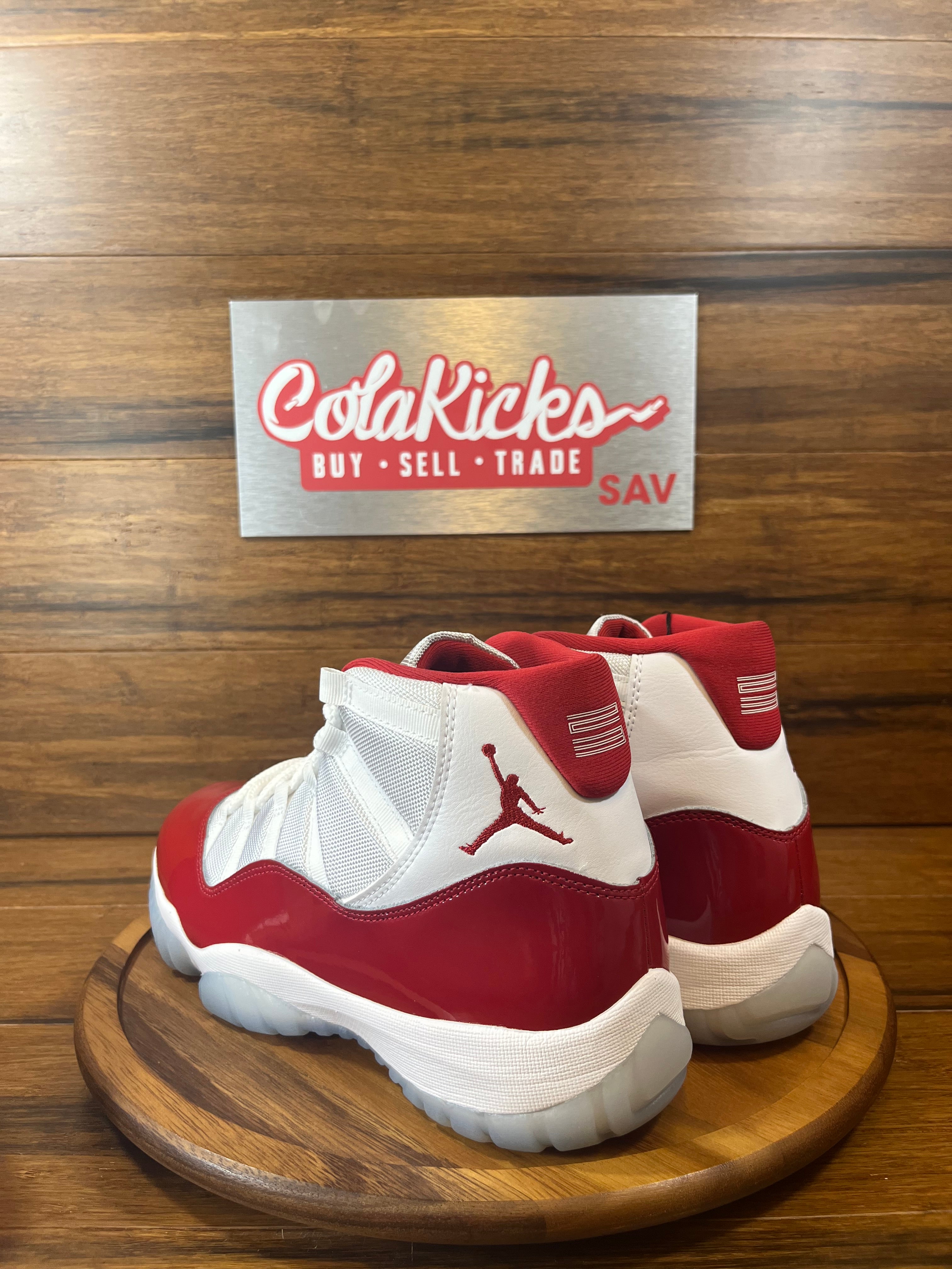 Jordan 11 Retro Cherry (2022)