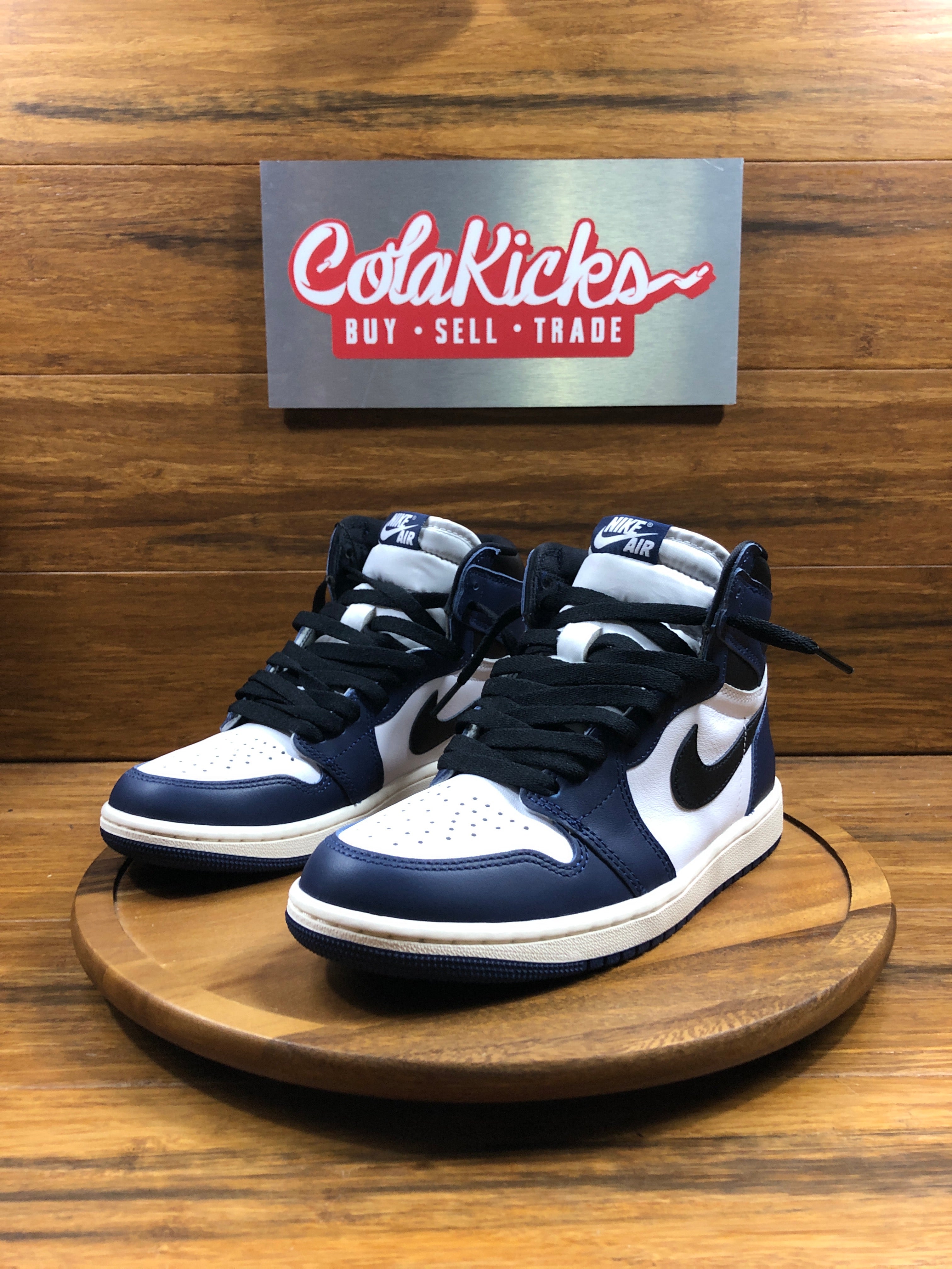 Jordan 1 Retro High OG Midnight Navy