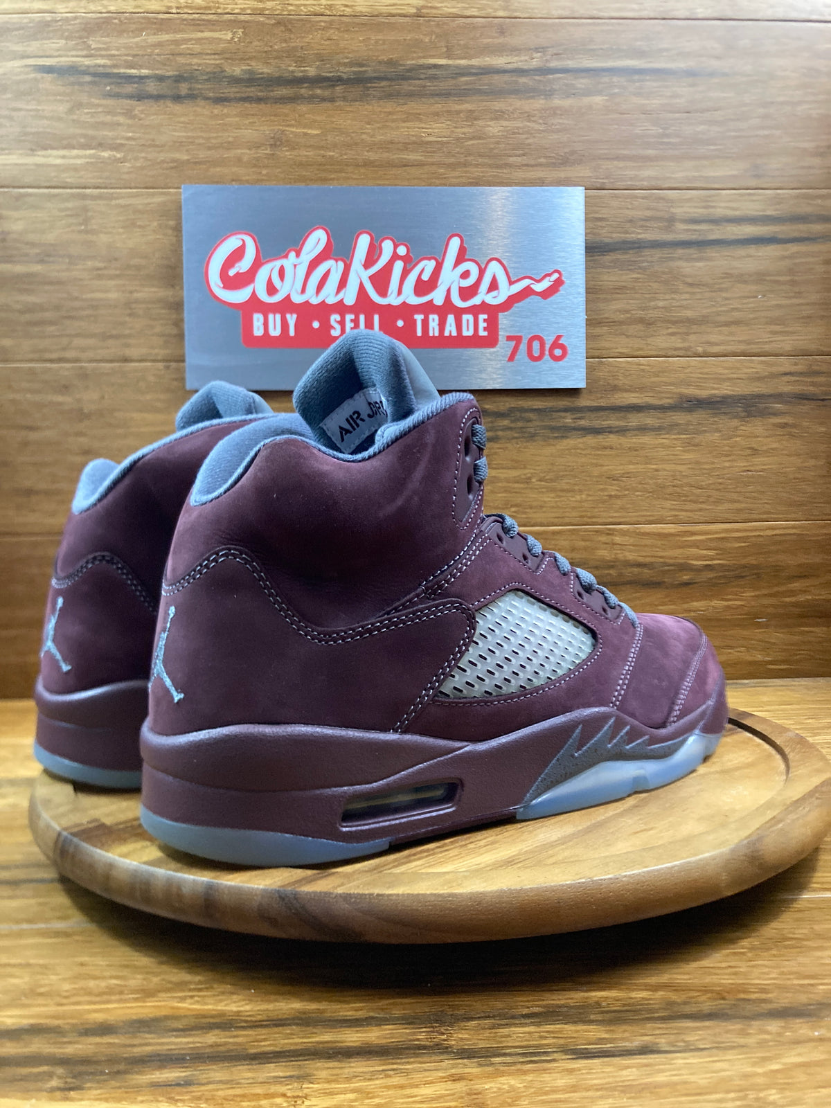 Jordan 5 Retro Burgundy (2023)