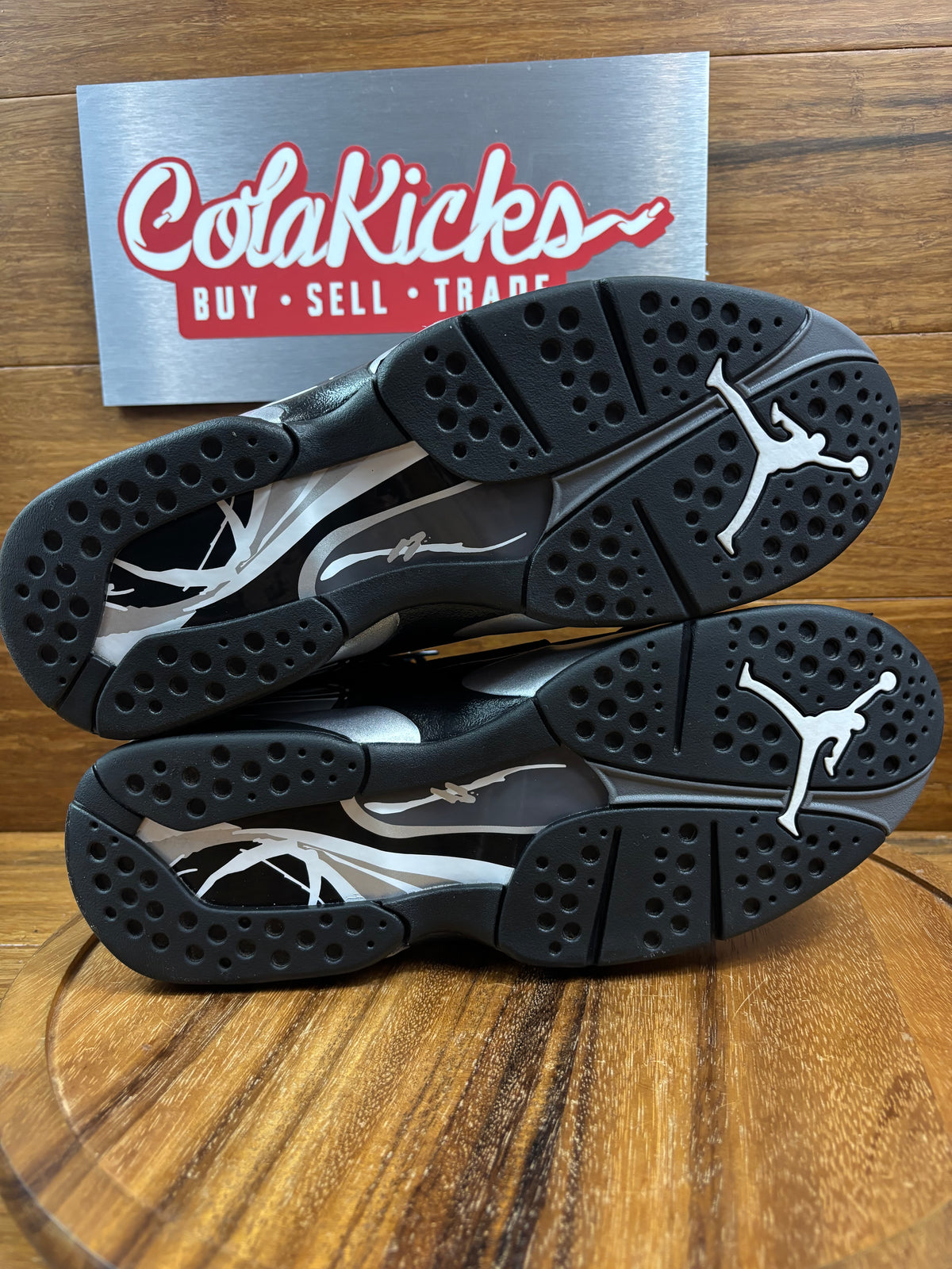 Jordan 8 Retro Chrome (2026)