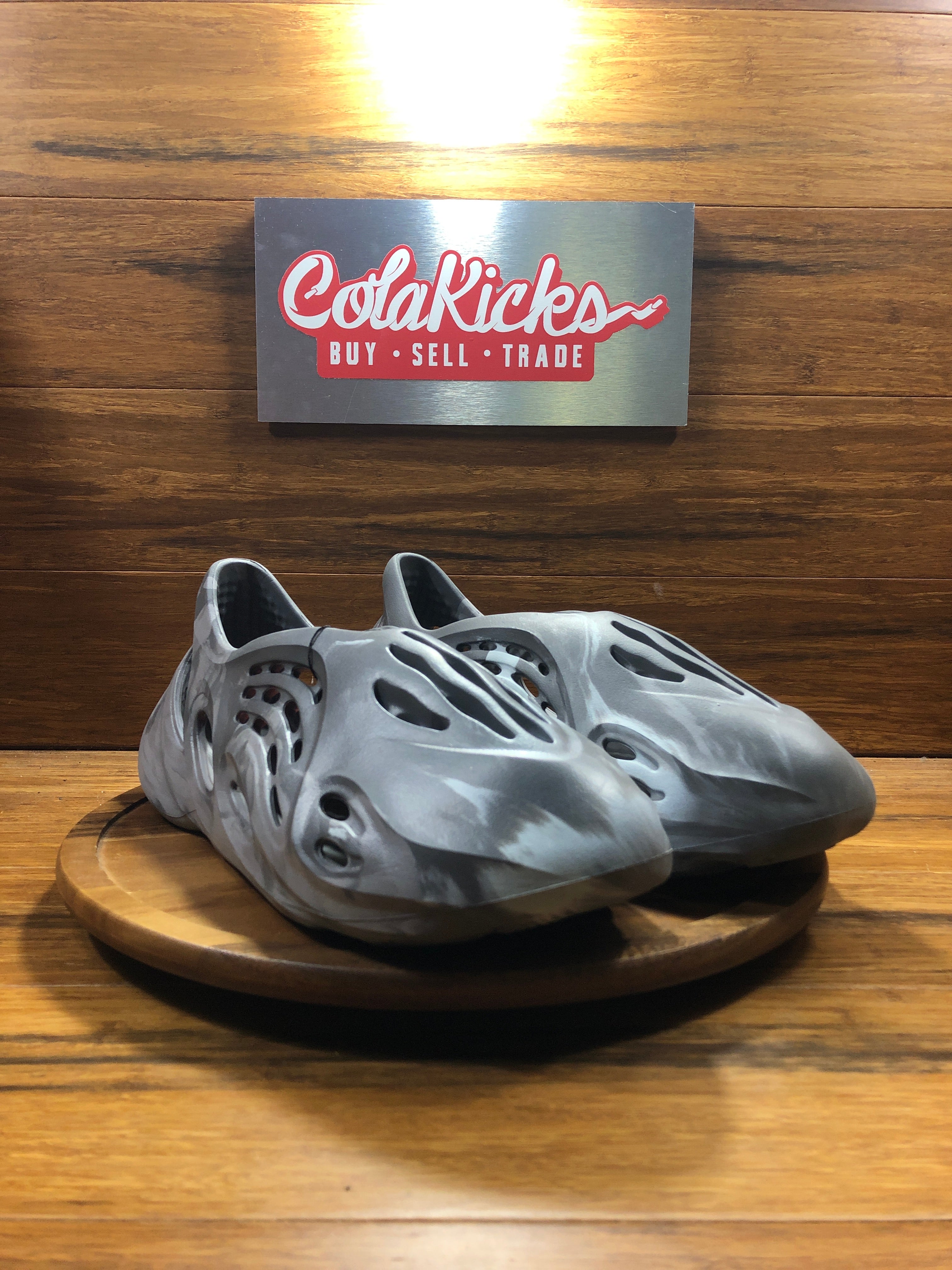 adidas Yeezy Foam RNR MX Granite