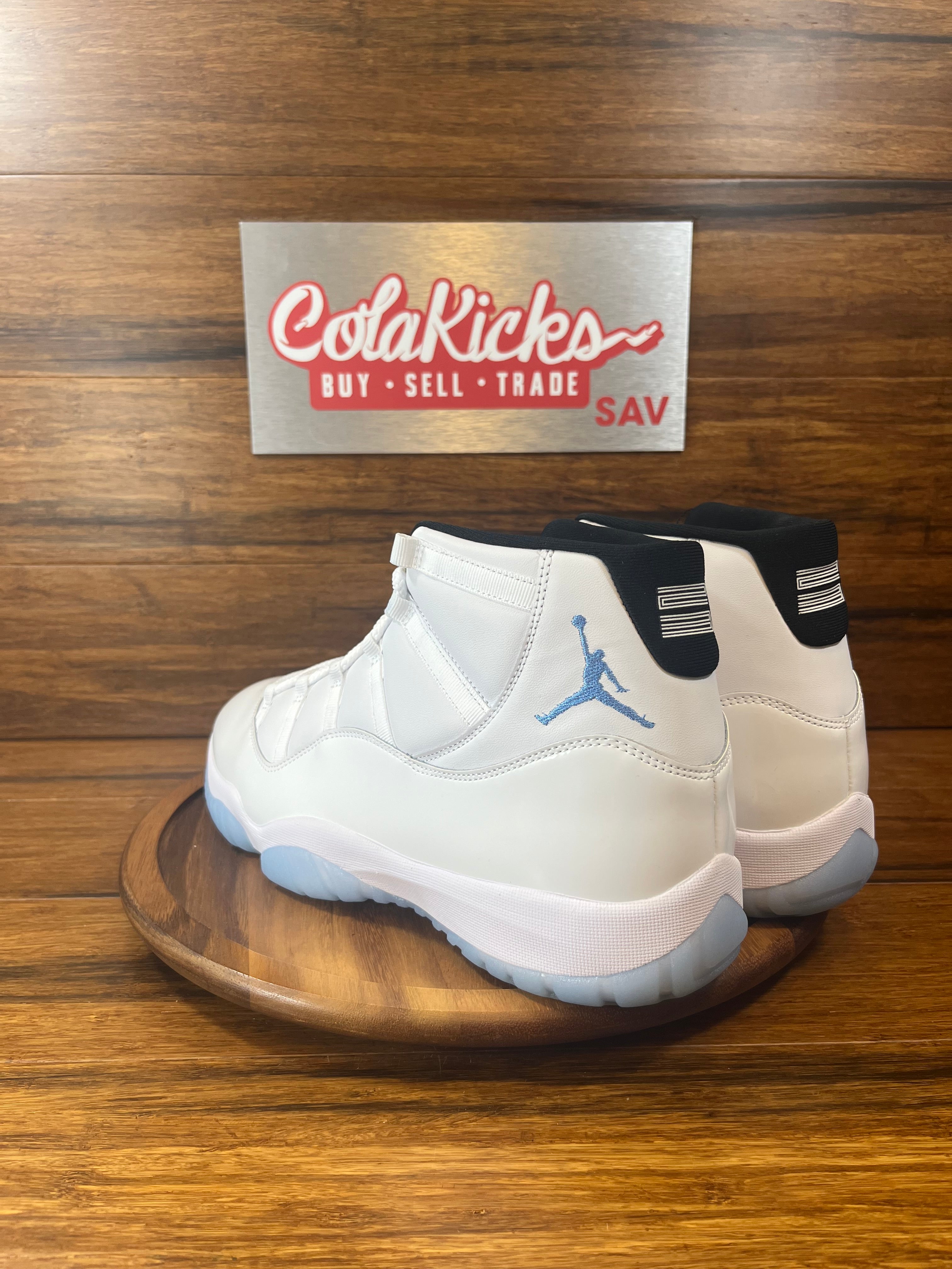 Jordan 11 Retro Legend Blue (2024)