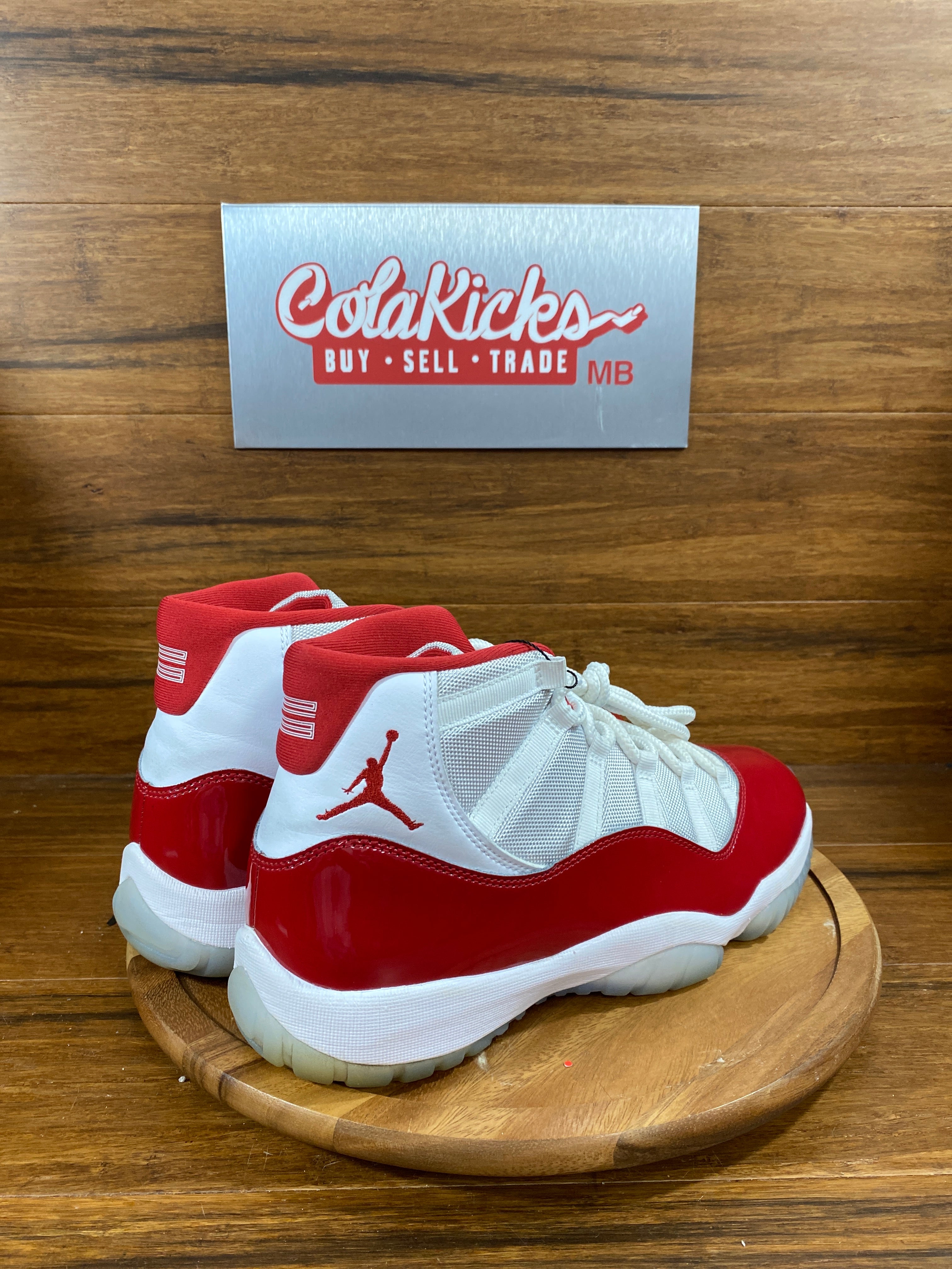 Jordan 11 Retro Cherry (2022)