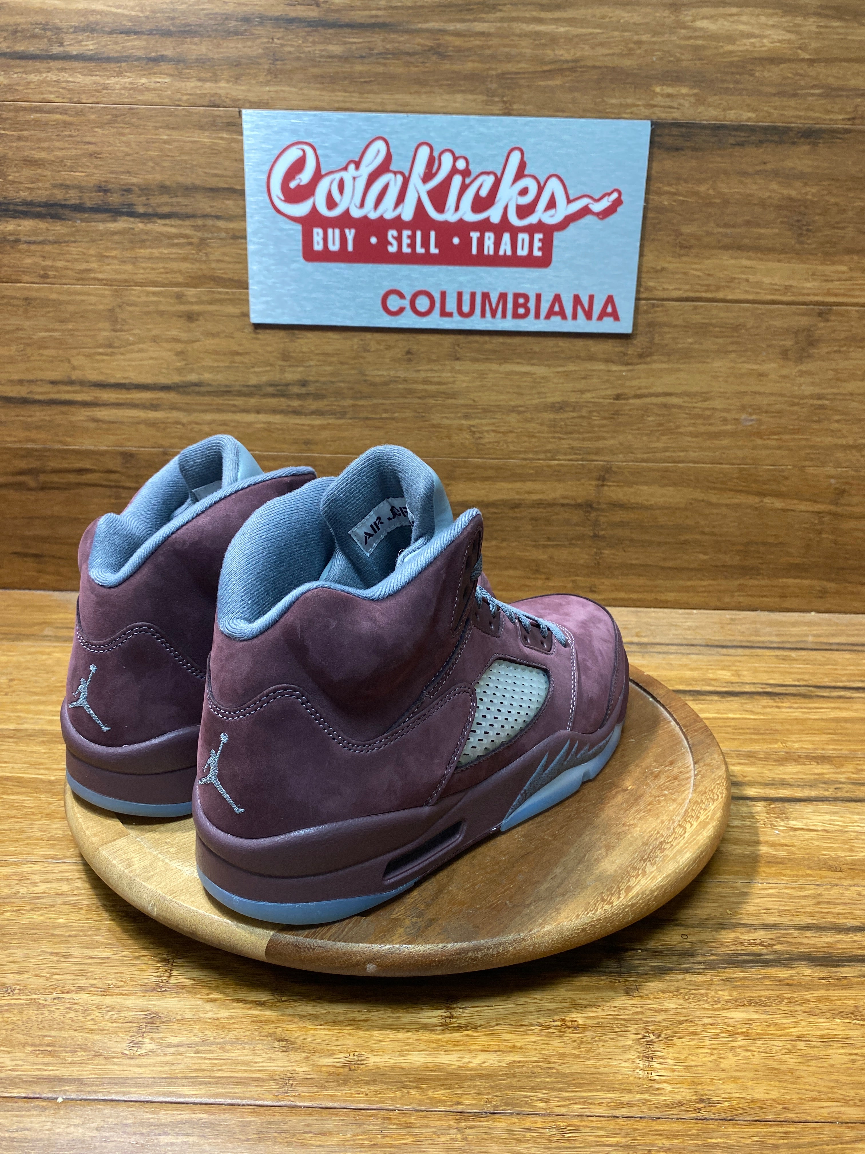 Jordan 5 Retro Burgundy (2023)