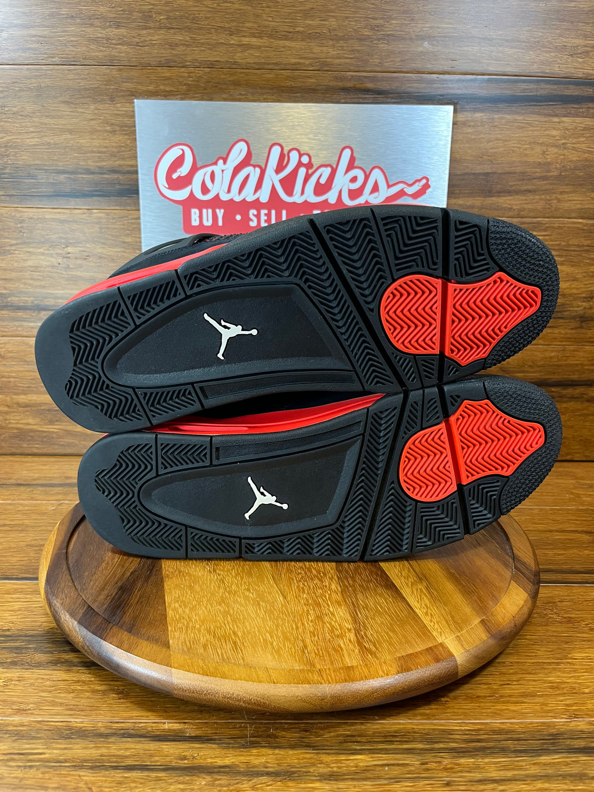 Jordan 4 Retro Red Thunder