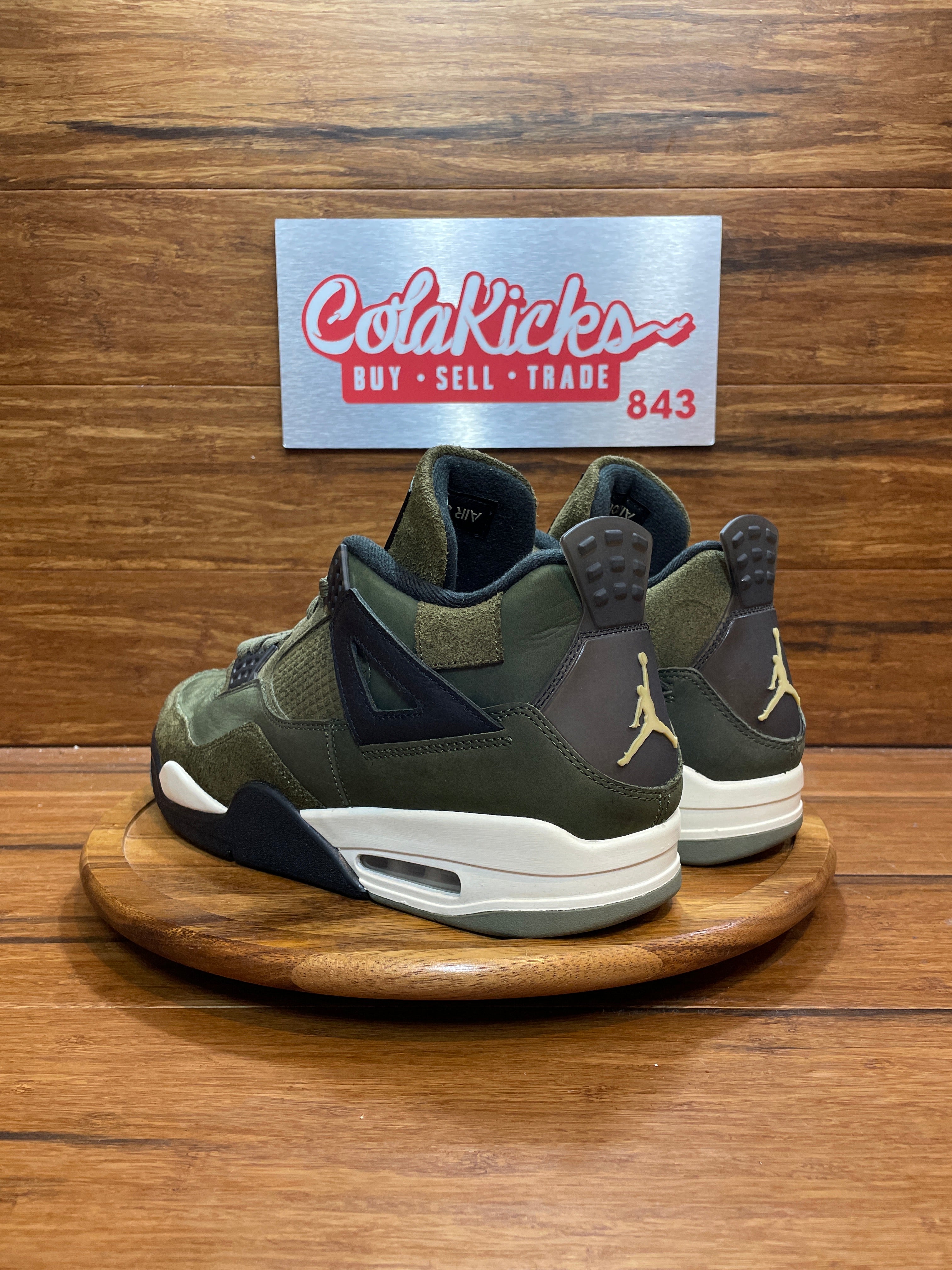 Jordan 4 Retro SE Craft Medium Olive