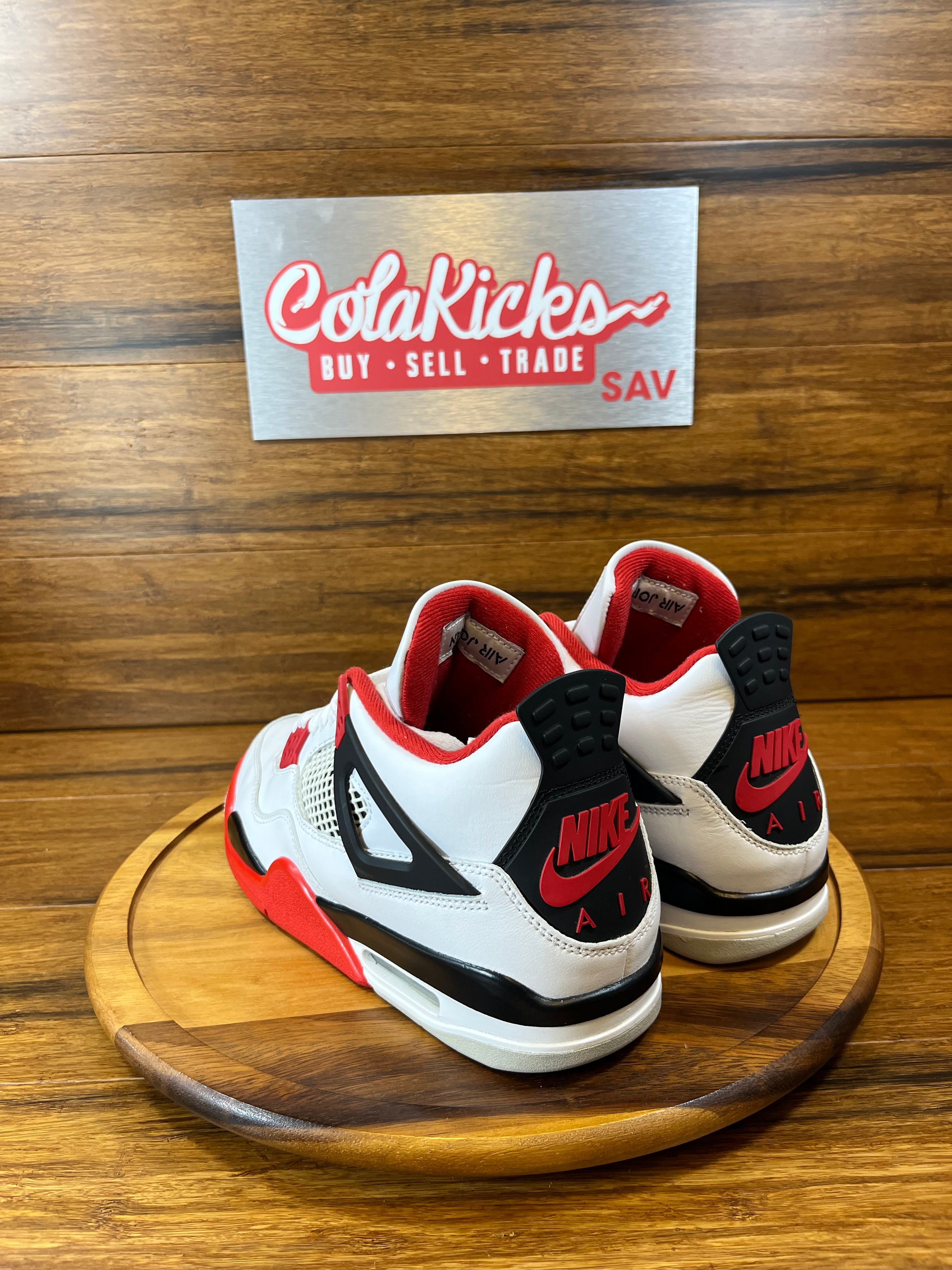 Jordan 4 Retro Fire Red (2020)