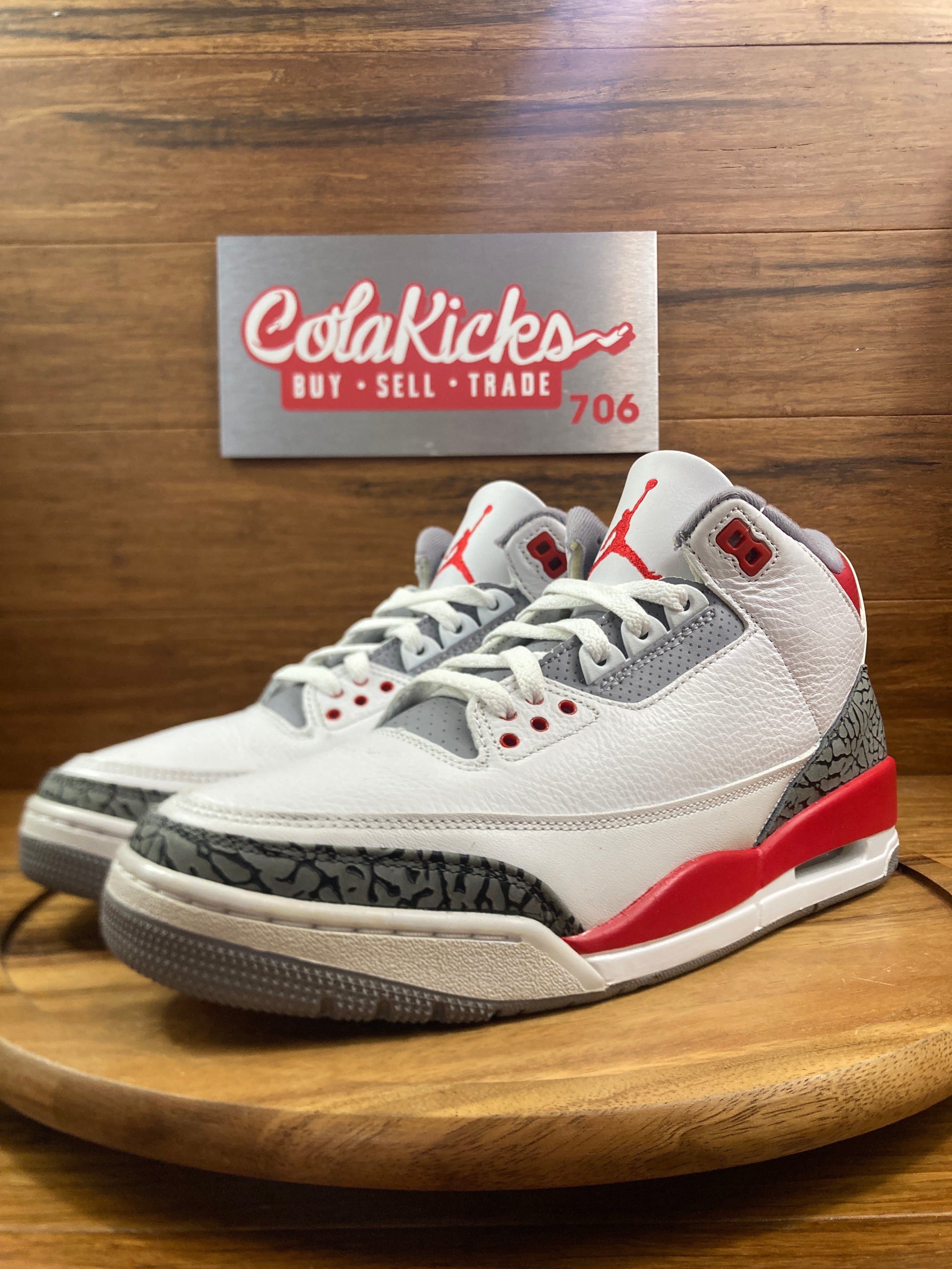 Jordan 3 Retro Fire Red (2022)