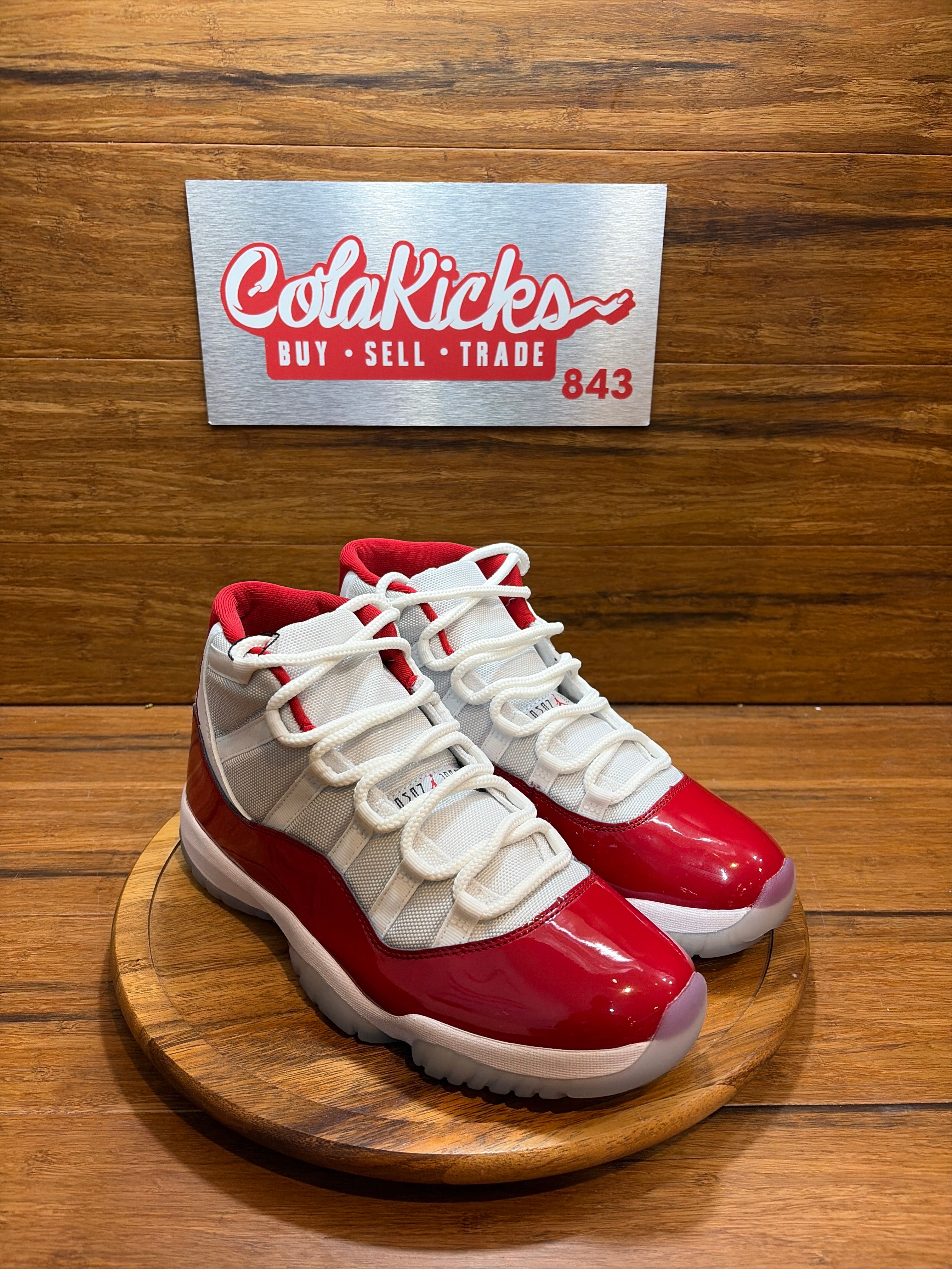 Jordan 11 Retro Cherry (2022)