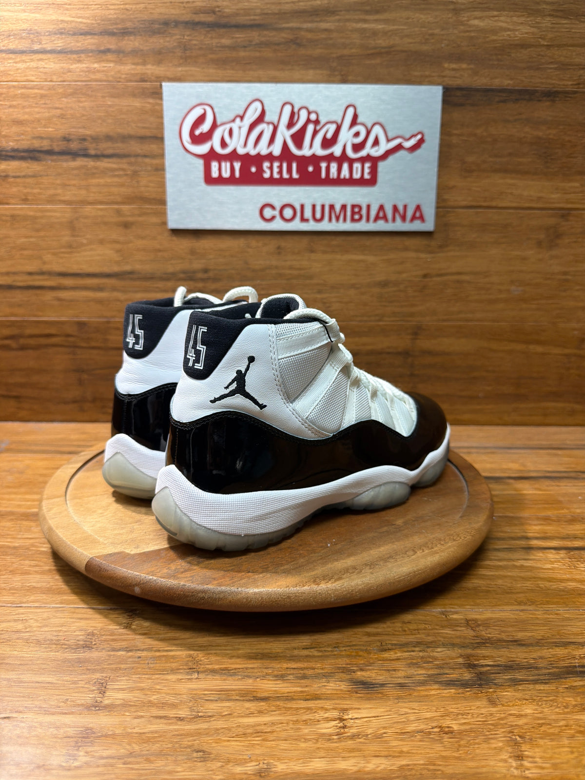 Jordan 11 Retro Concord (2018)