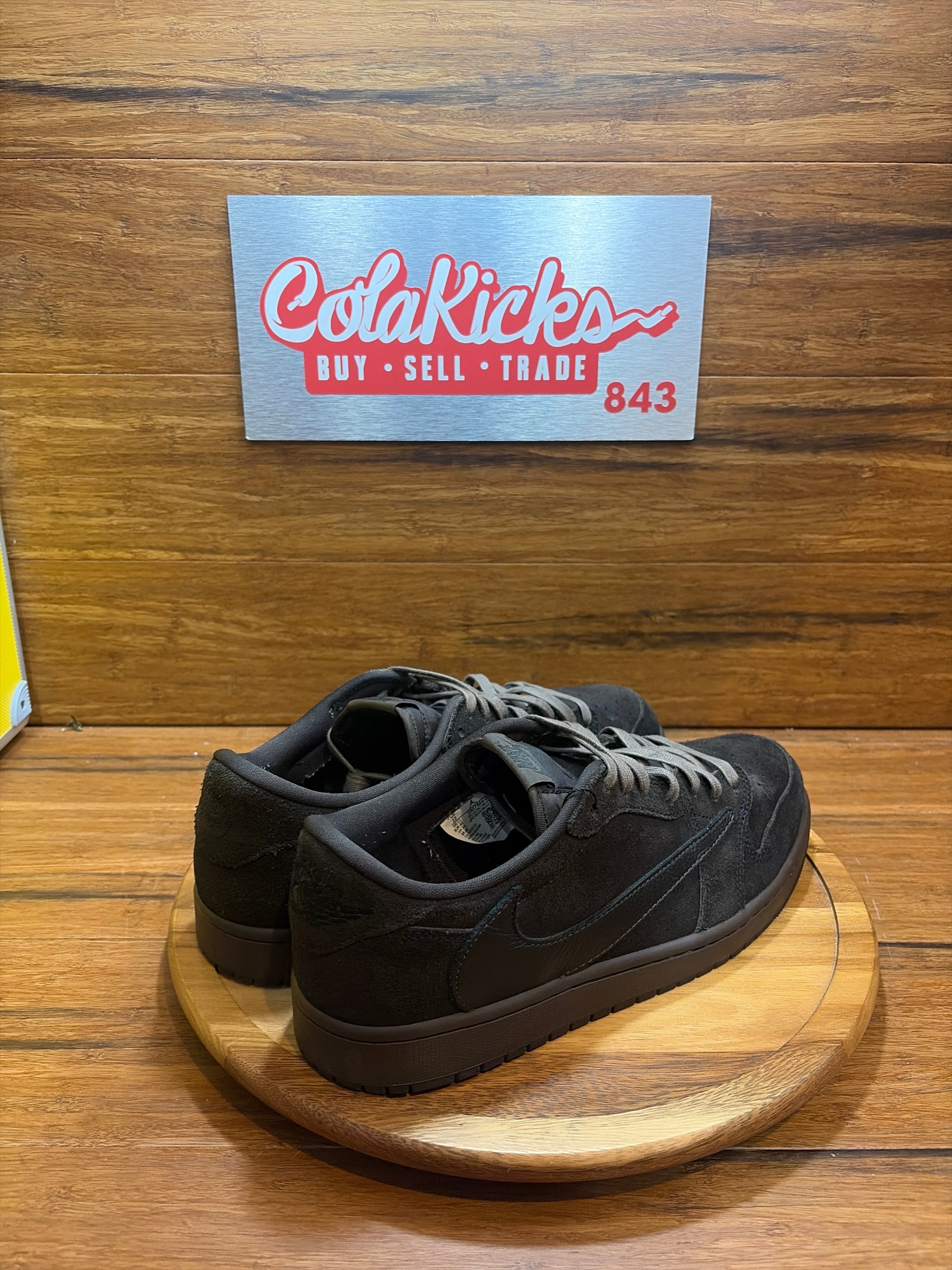 Jordan 1 Retro Low OG SP Travis Scott Velvet Brown