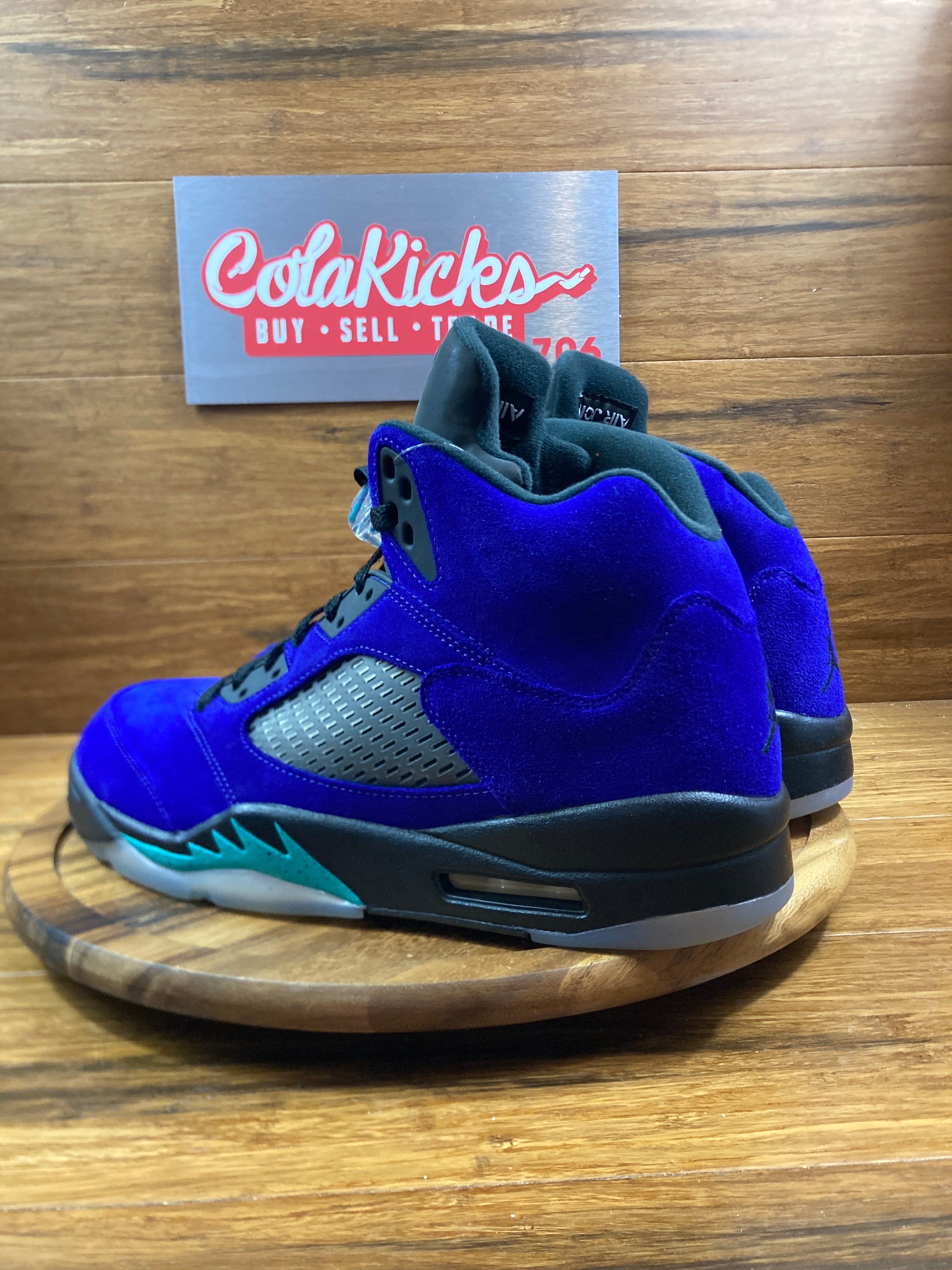Jordan 5 Retro Alternate Grape