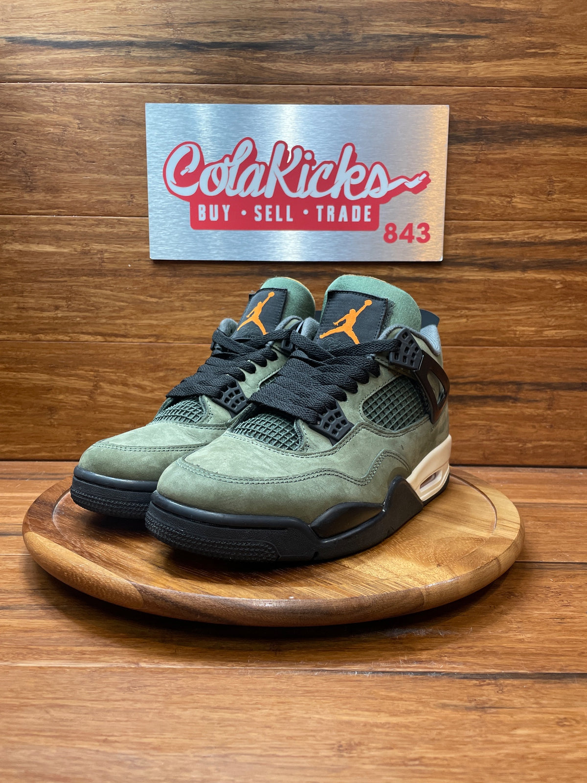 Jordan 4 Retro OG SP Undefeated (2025)