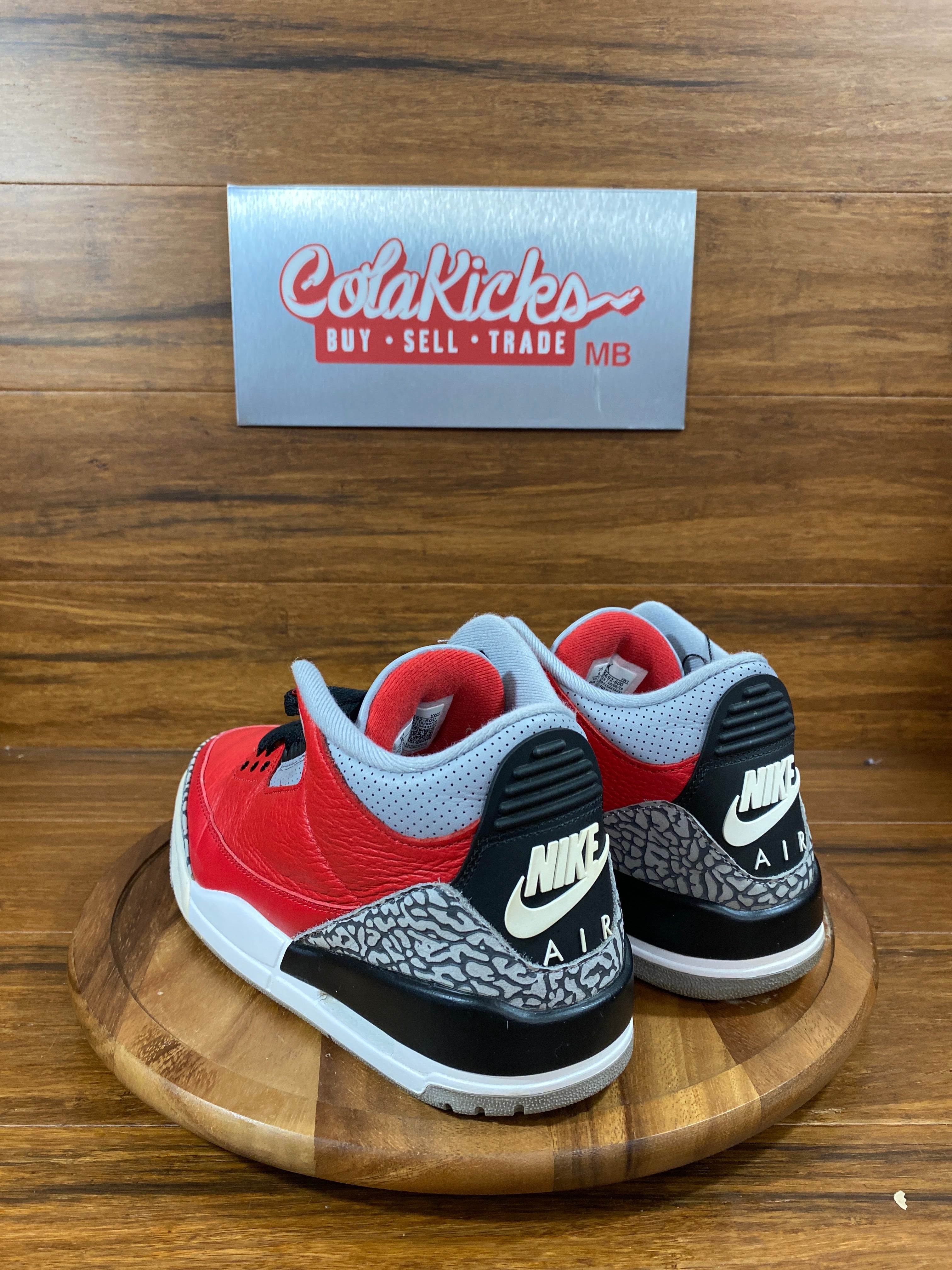 Jordan 3 Retro SE Unite