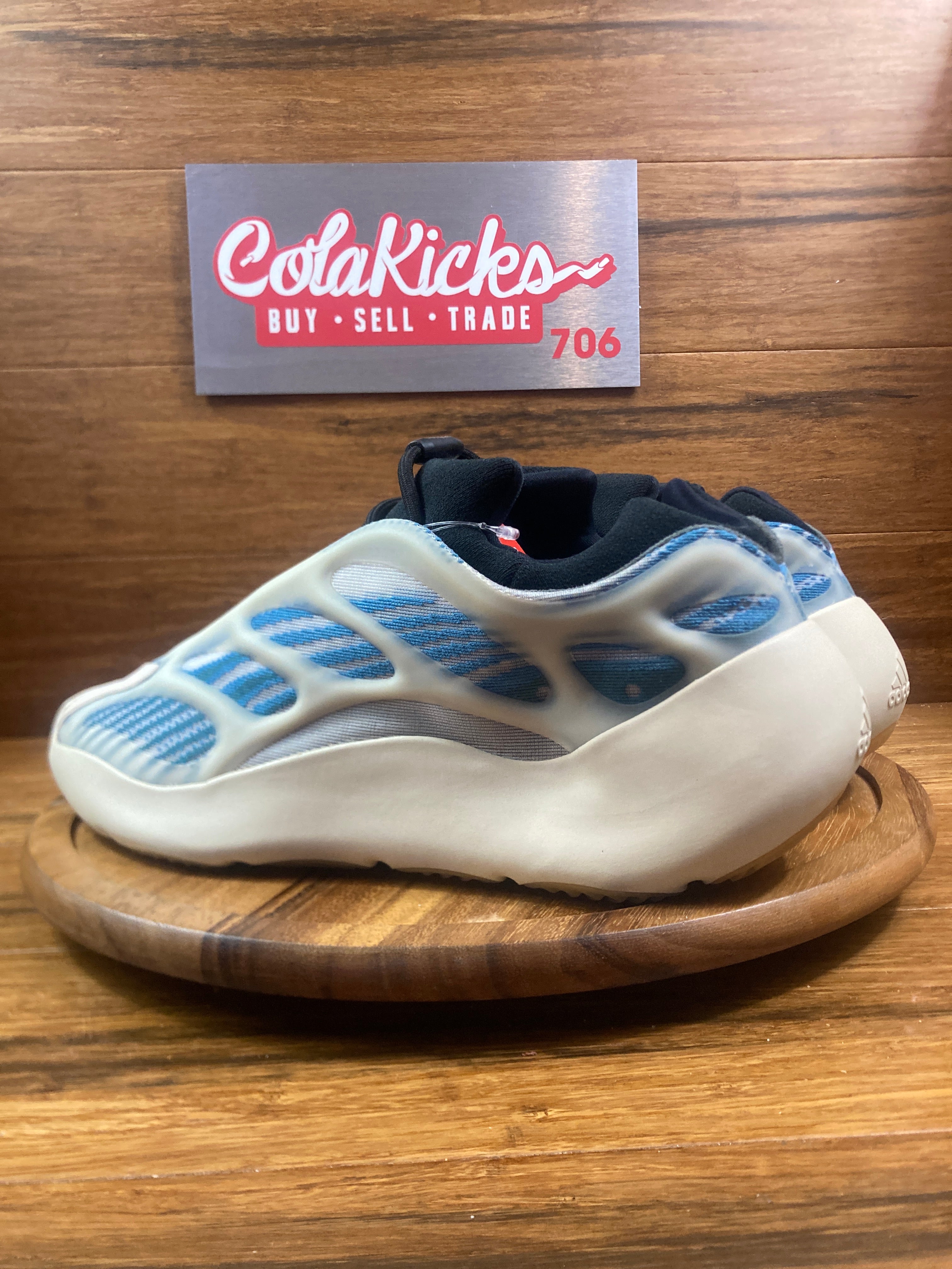 adidas Yeezy 700 V3 Kyanite