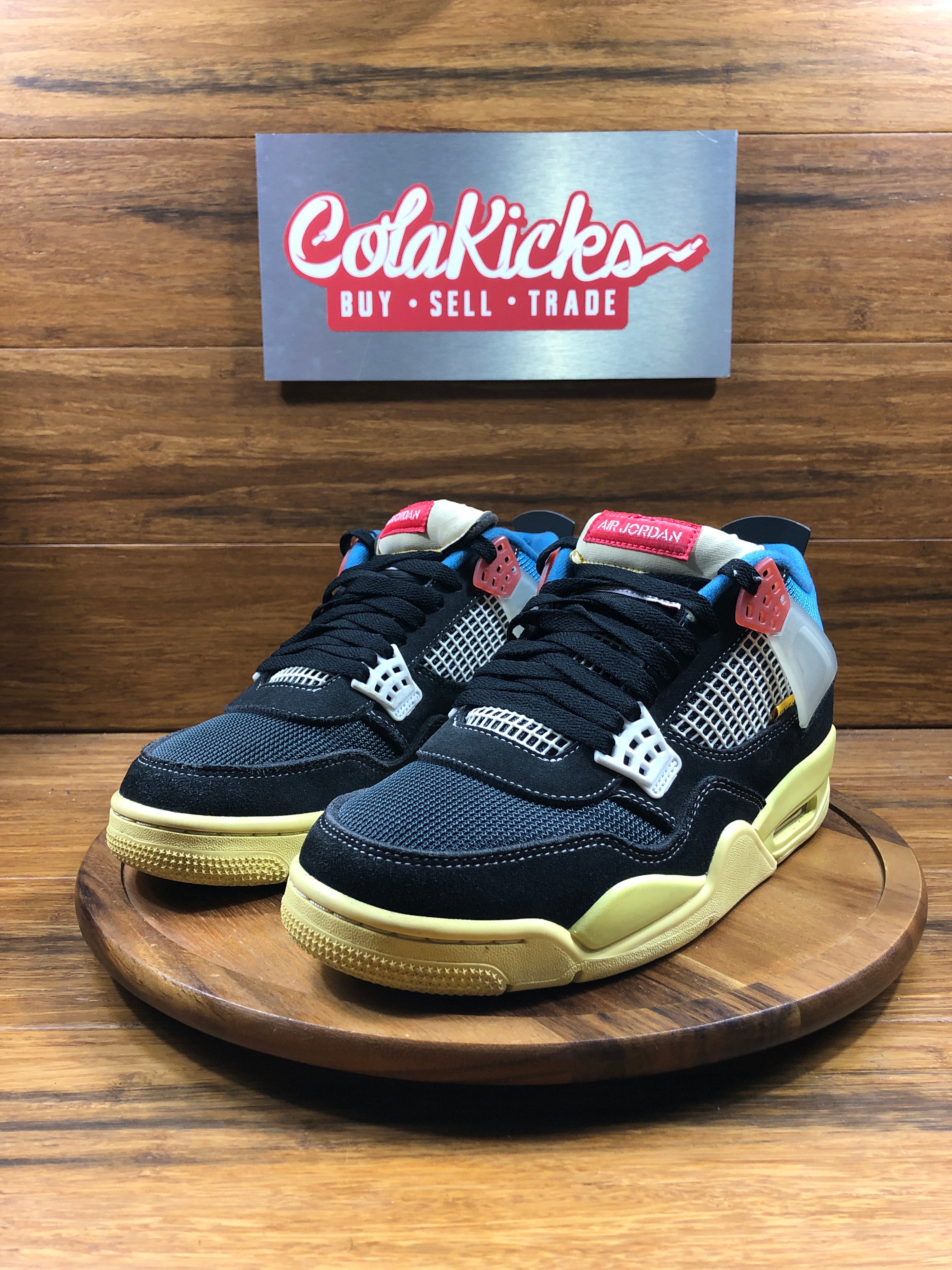 Jordan 4 Retro Union Off Noir