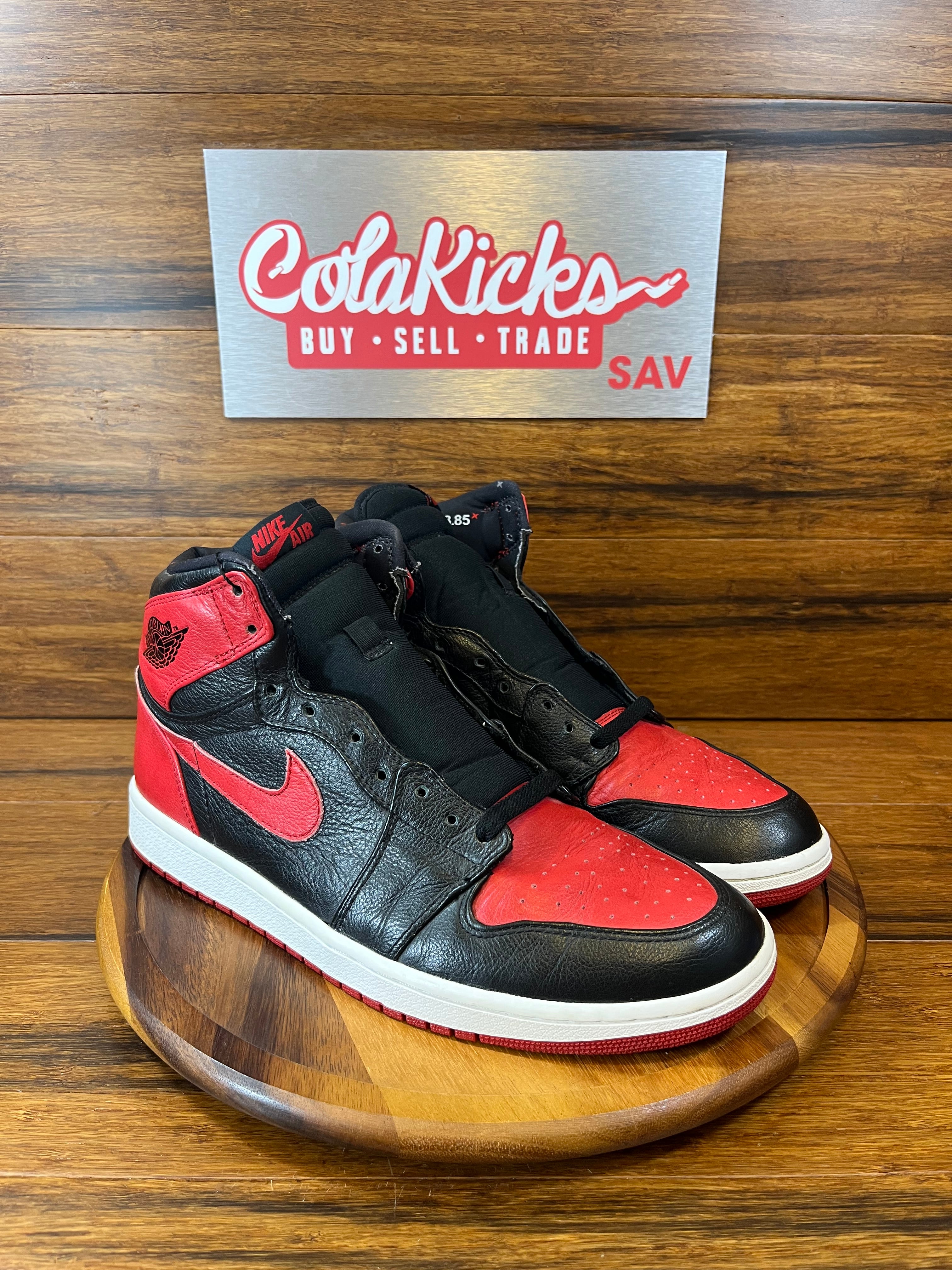 Jordan 1 Retro Banned (B-Grade) (2011)