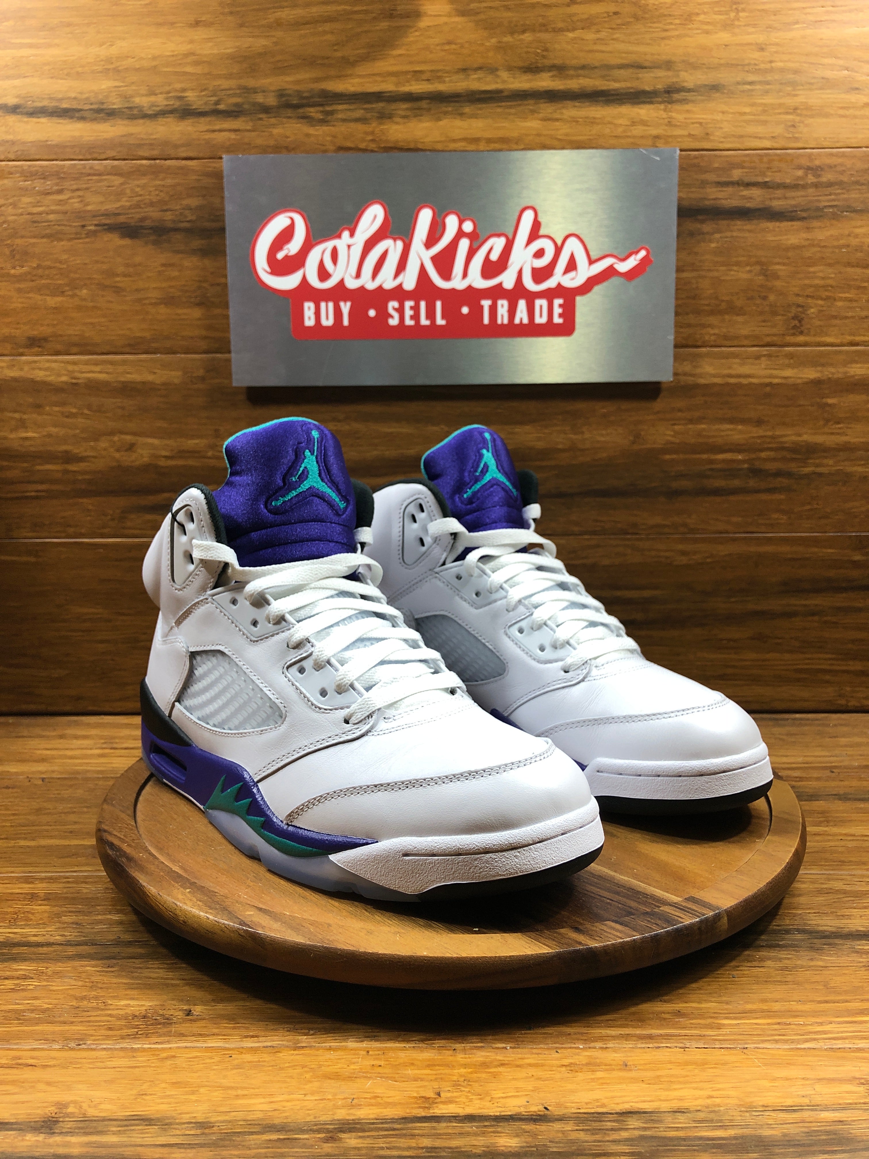 Jordan 5 Retro Grape (2025)