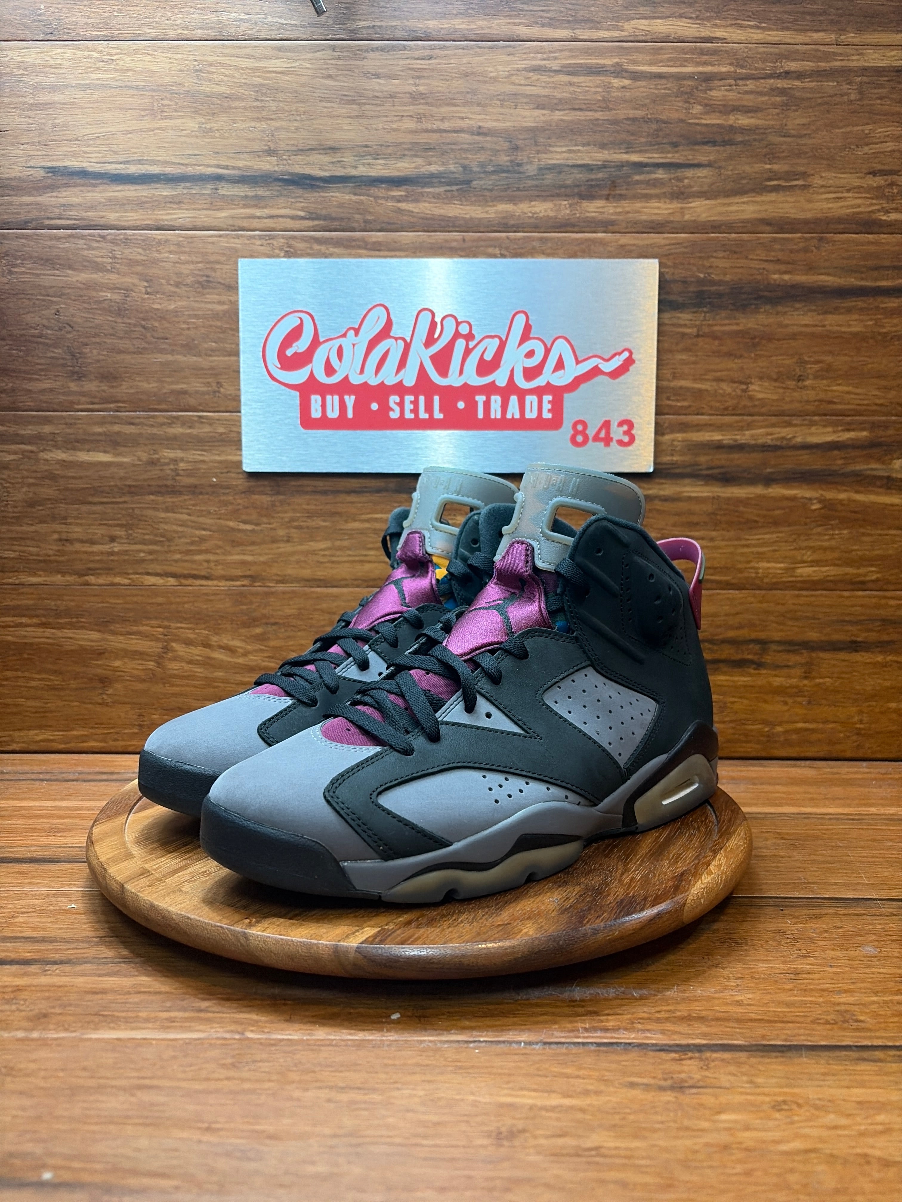 Jordan 6 Retro Bordeaux