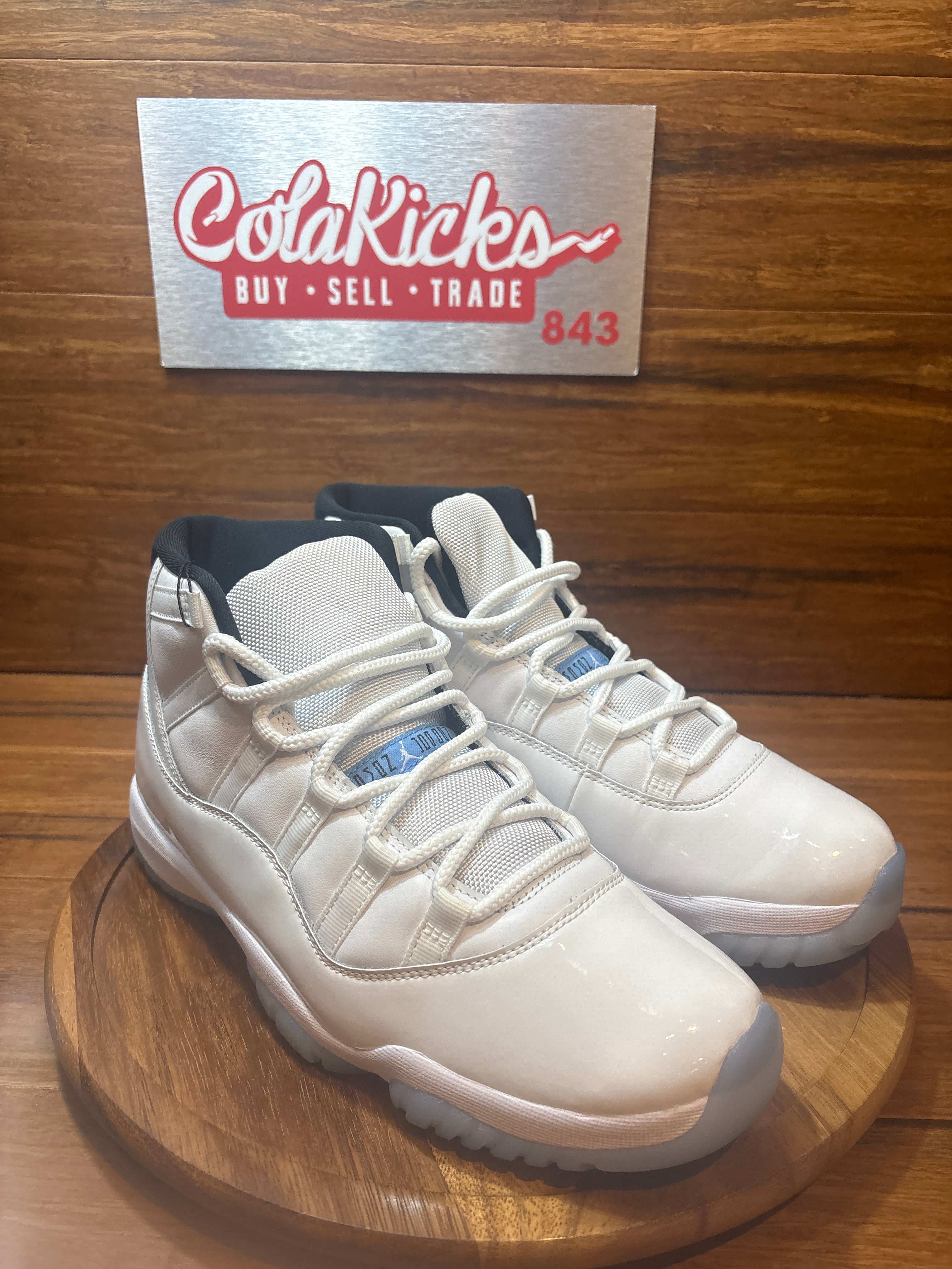 Jordan 11 Retro Legend Blue (2024)