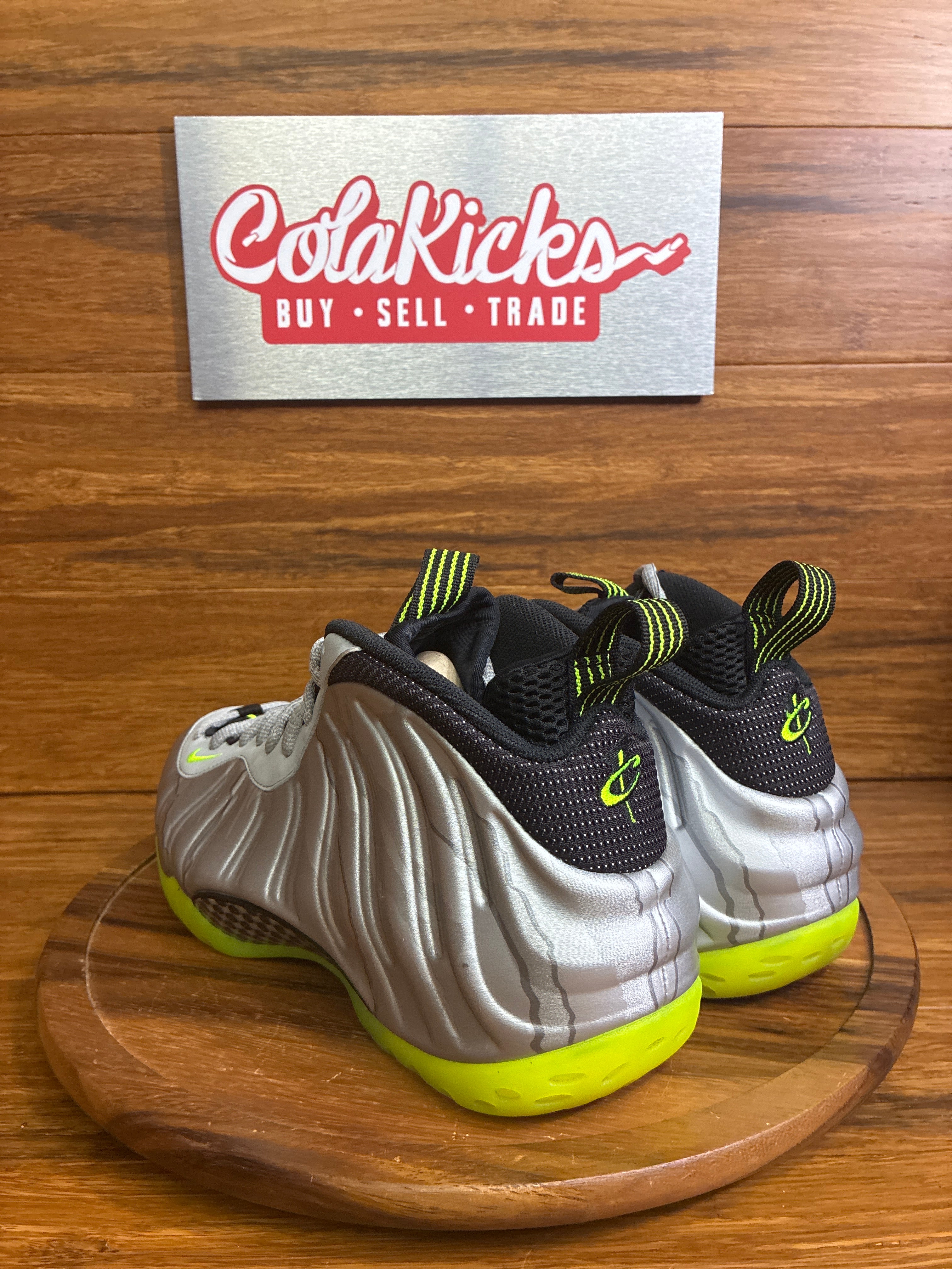 Nike Air Foamposite One Silver Volt Camo